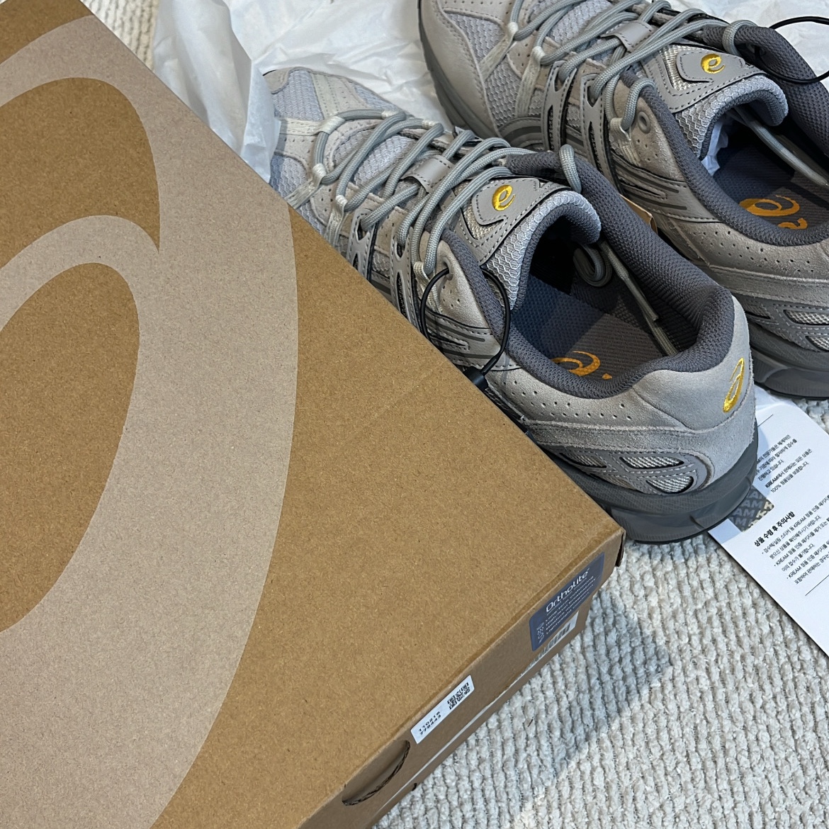 Asics Gel-Sonoma 15-50 Oyster Grey 착용 스타일 - 1