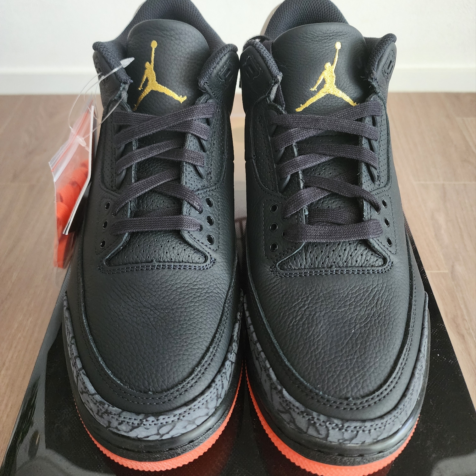 Jordan 3 x J Balvin Retro SP Rio 착용 스타일 - 1