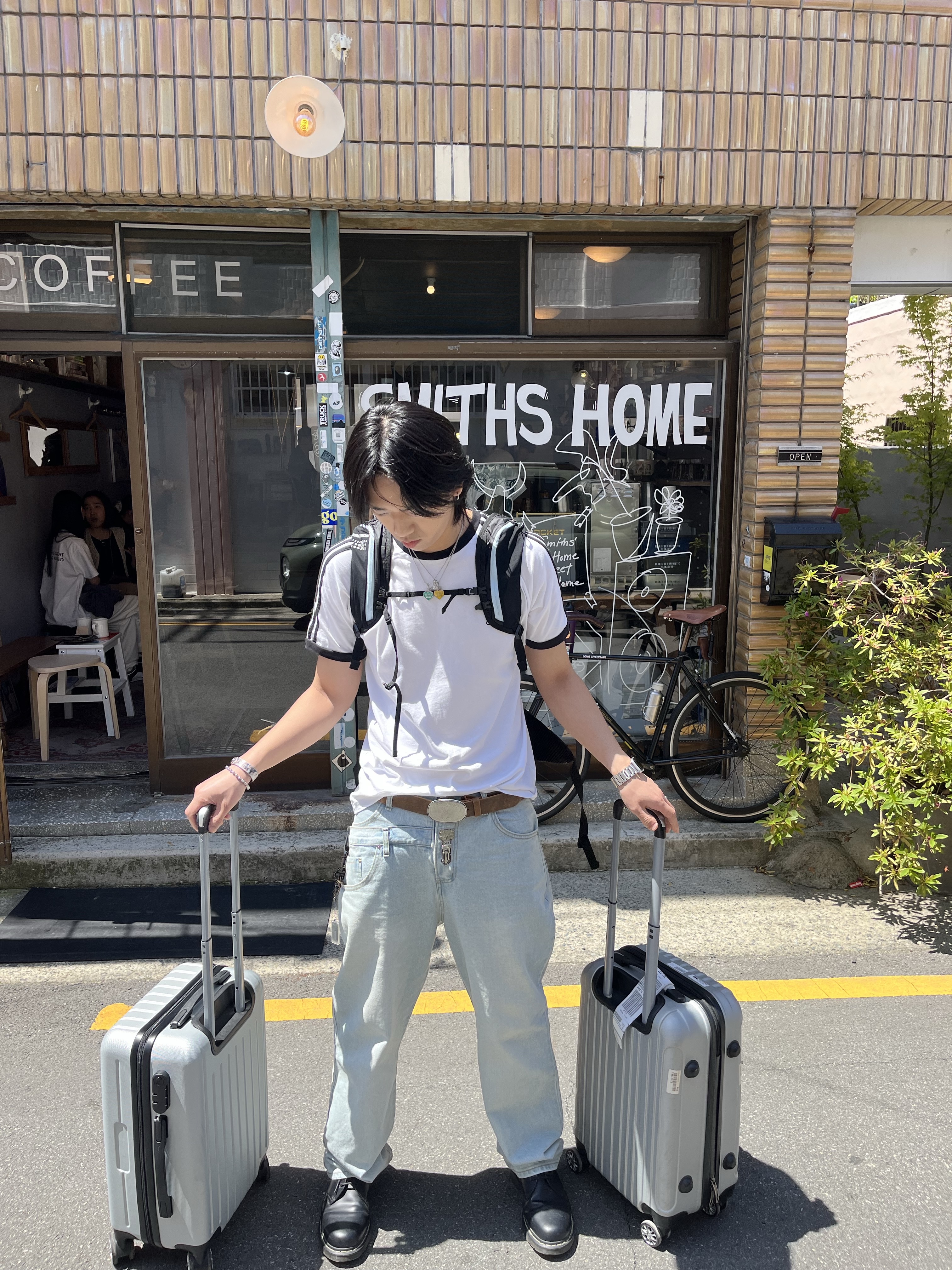 Dr. Martens 1461 Smooth Black, Dr. Martens 1461 Nappa Black 착용 스타일 - 1