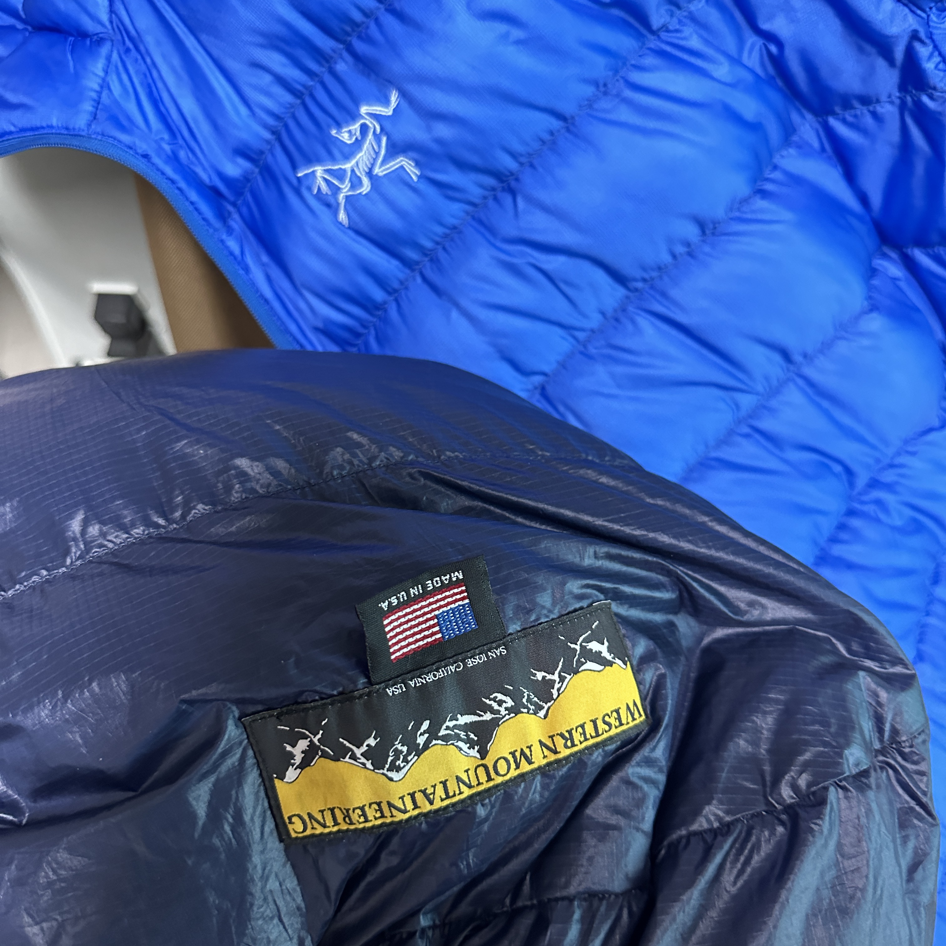 Arc'teryx Cerium LT Hoody Fluidity 착용 스타일