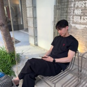 KREAM 프로필 이미지