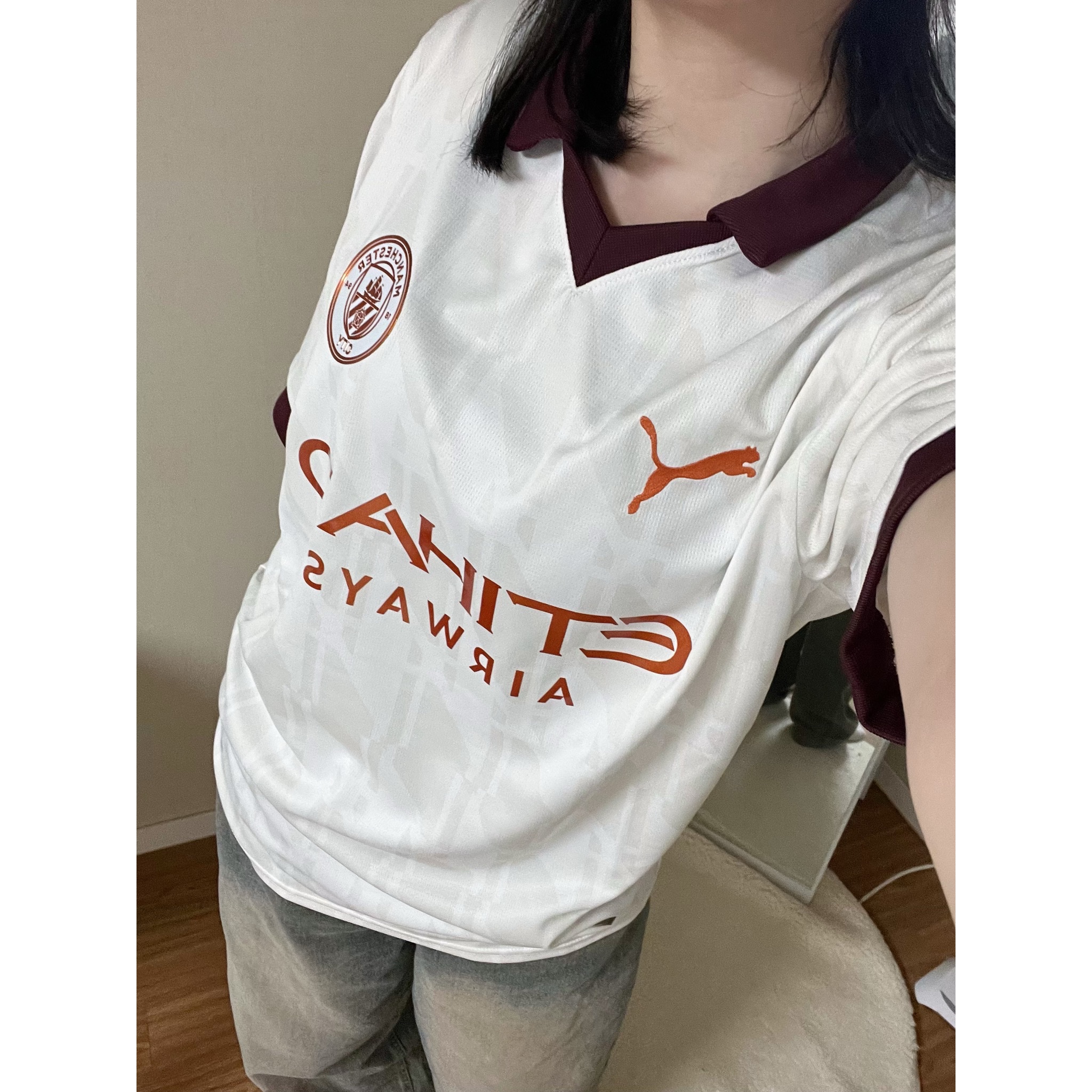 Puma Manchester City 2023/24 Away Jersey White Aubergine (Non Marking Ver.) 착용 스타일 - 1