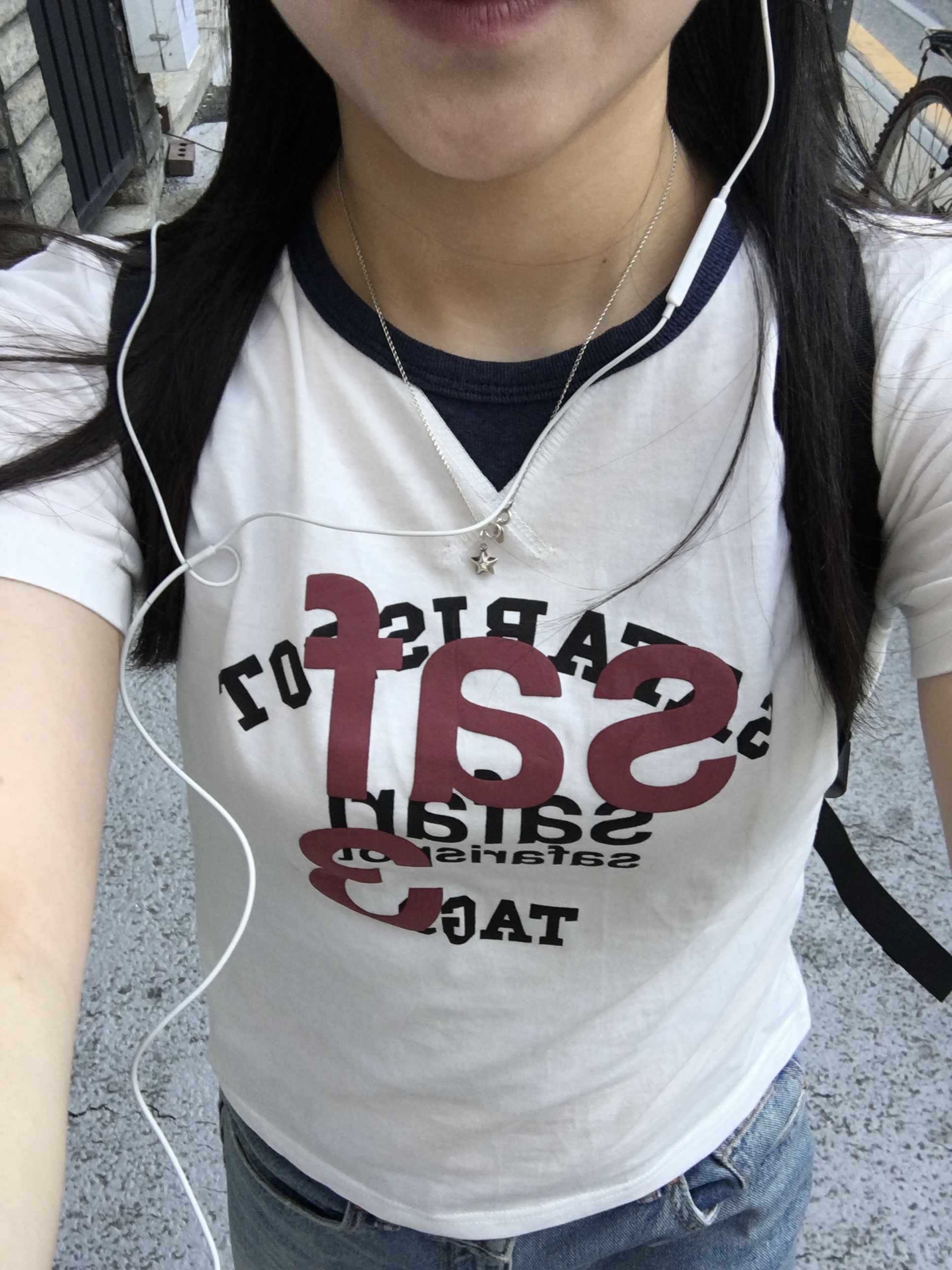 [KREAM 단독] Safarispot 1/2 Roux Base School Club Tee White, (W) Crocs Classic Platform Clog Black 착용 스타일 - 2