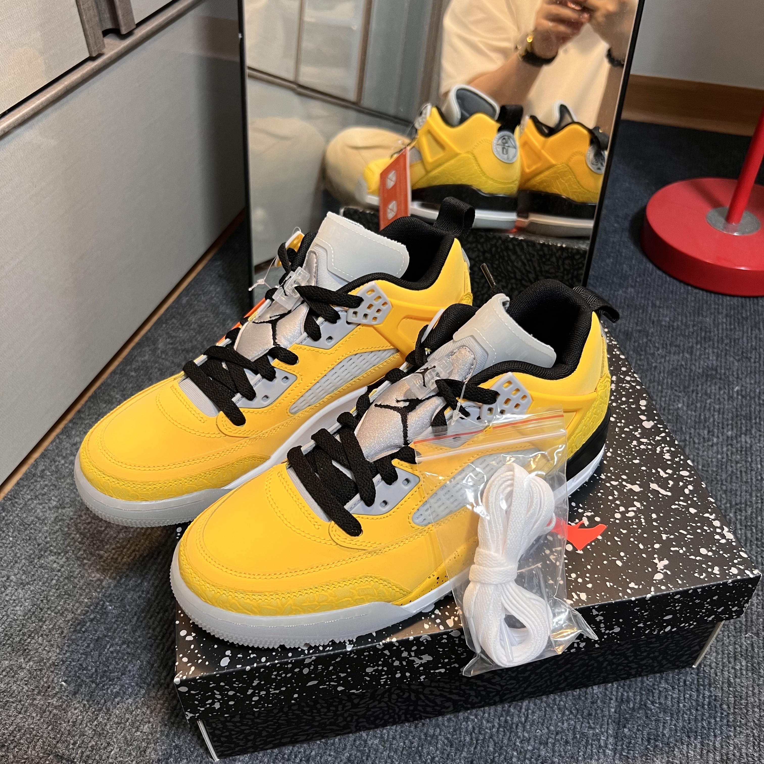 Jordan Spizike Low Varsity Maze 착용 스타일 - 3
