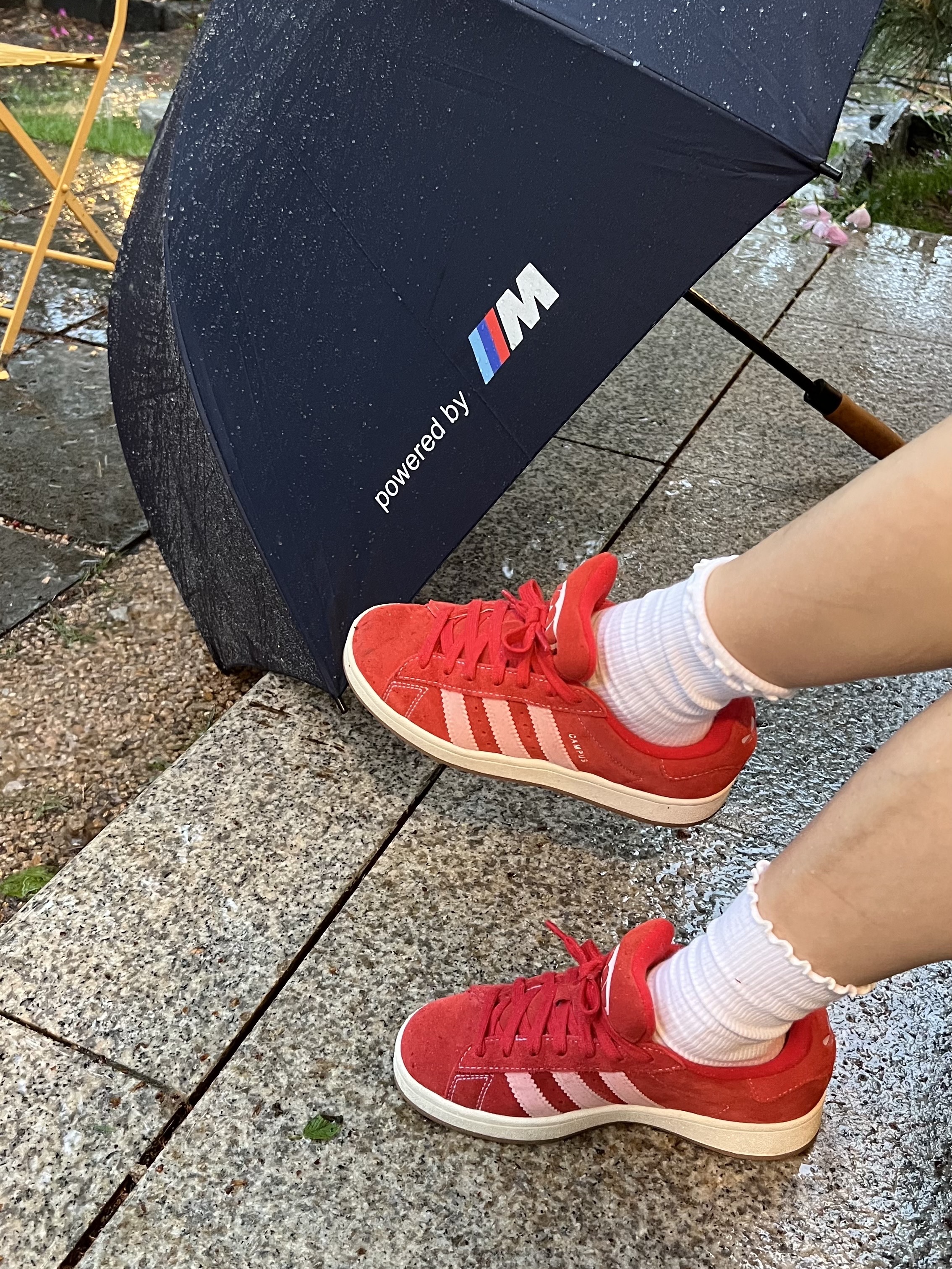 Adidas Campus 00s Better Scarlet 착용 스타일 - 2