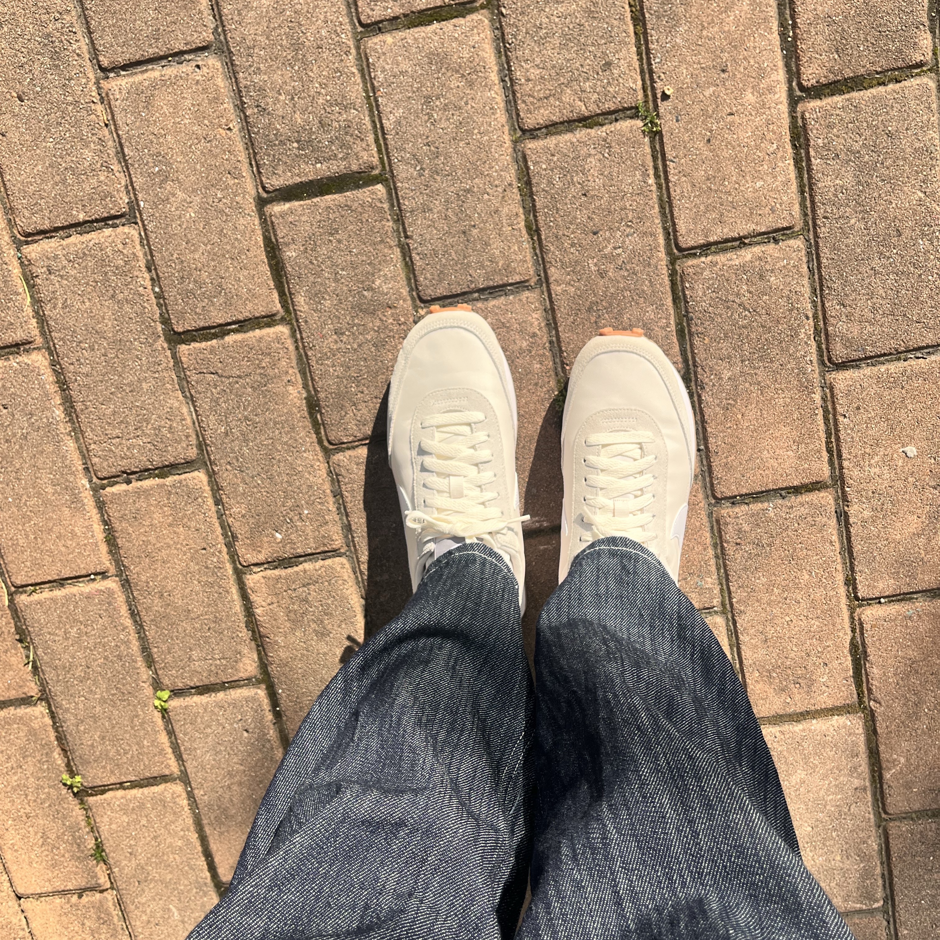 (W) Nike Daybreak Summit White 착용 스타일