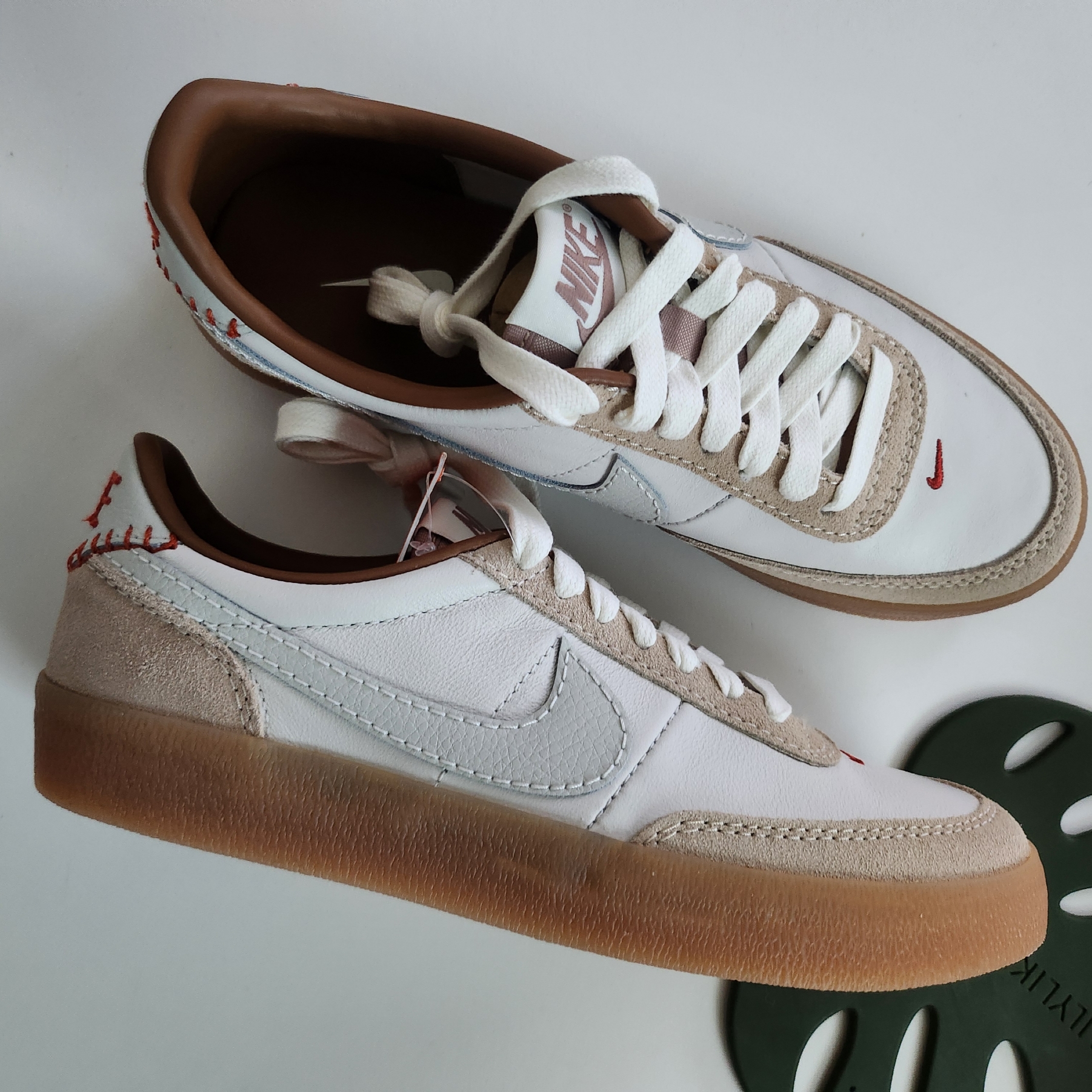 (W) Nike Killshot 2 Phantom Gum Yellow 착용 스타일