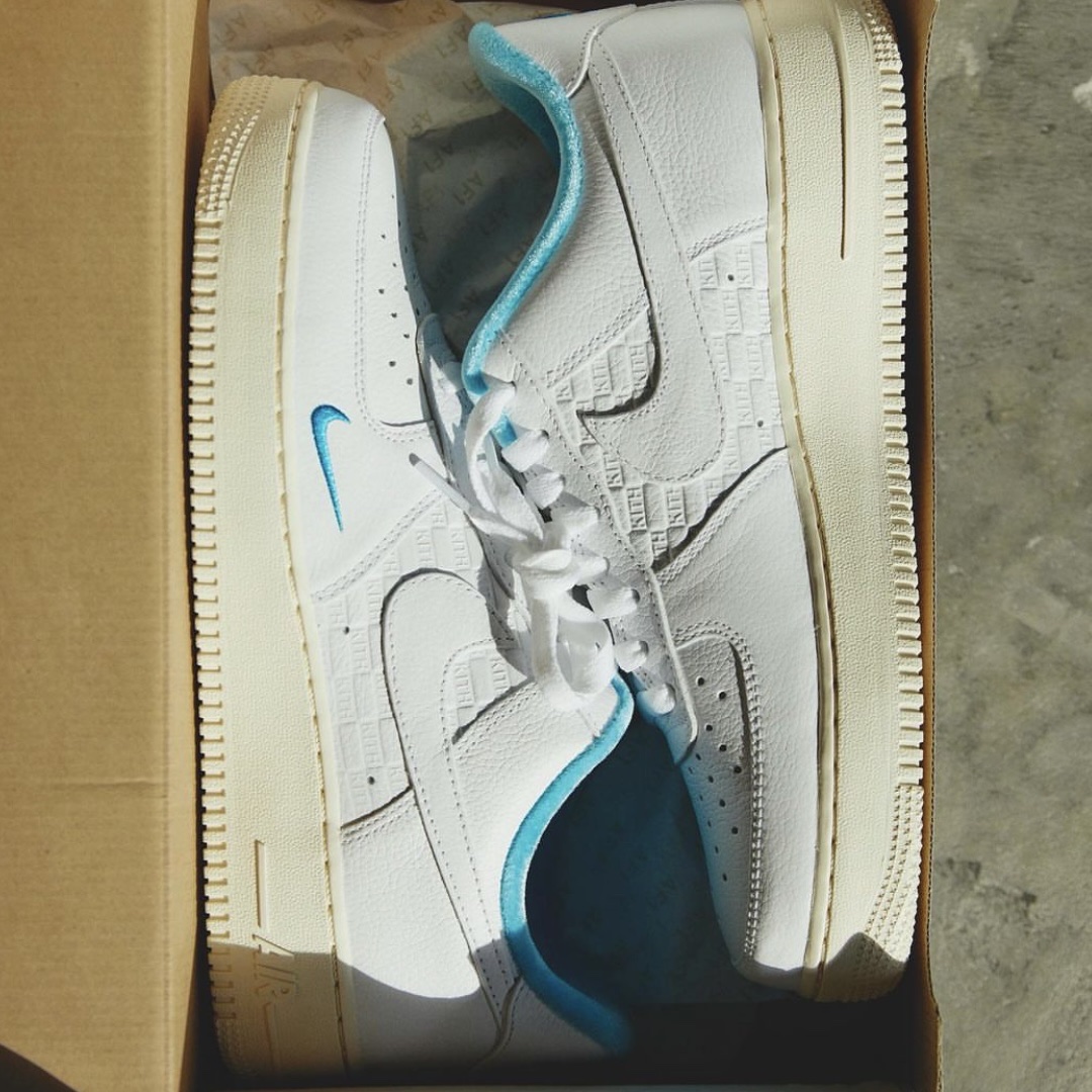 Adidas x Clarks x Ronnie Fieg 8th Street Samba Chalk White Collegiate Green, Adidas x Kith Indoor Super Gum 착용 스타일 - 9