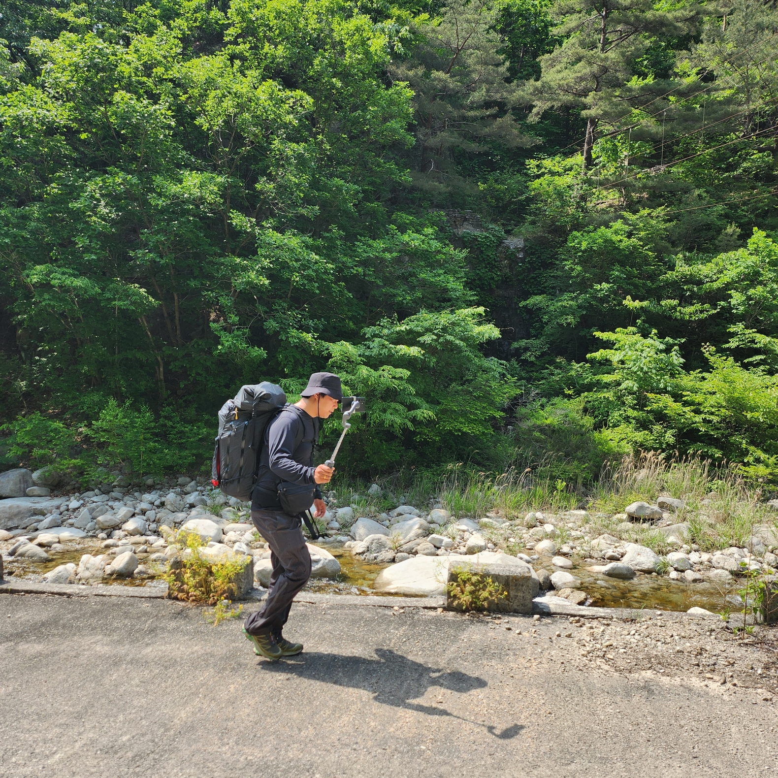 Salomon XT-6 GTX Olive Night, Arc'teryx Micon 32 Backpack Bordeaux 착용 스타일