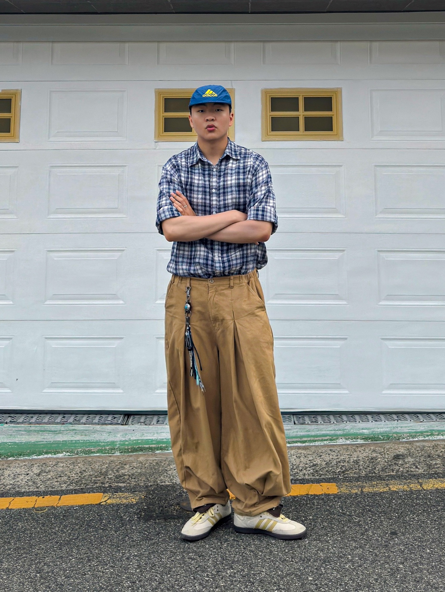 TOWTOW.ARCHIVE Paisley Symbol Bracelet Turquoise, Adidas x Wales Bonner Samba Brown Ecru Tint 착용 스타일 - 2