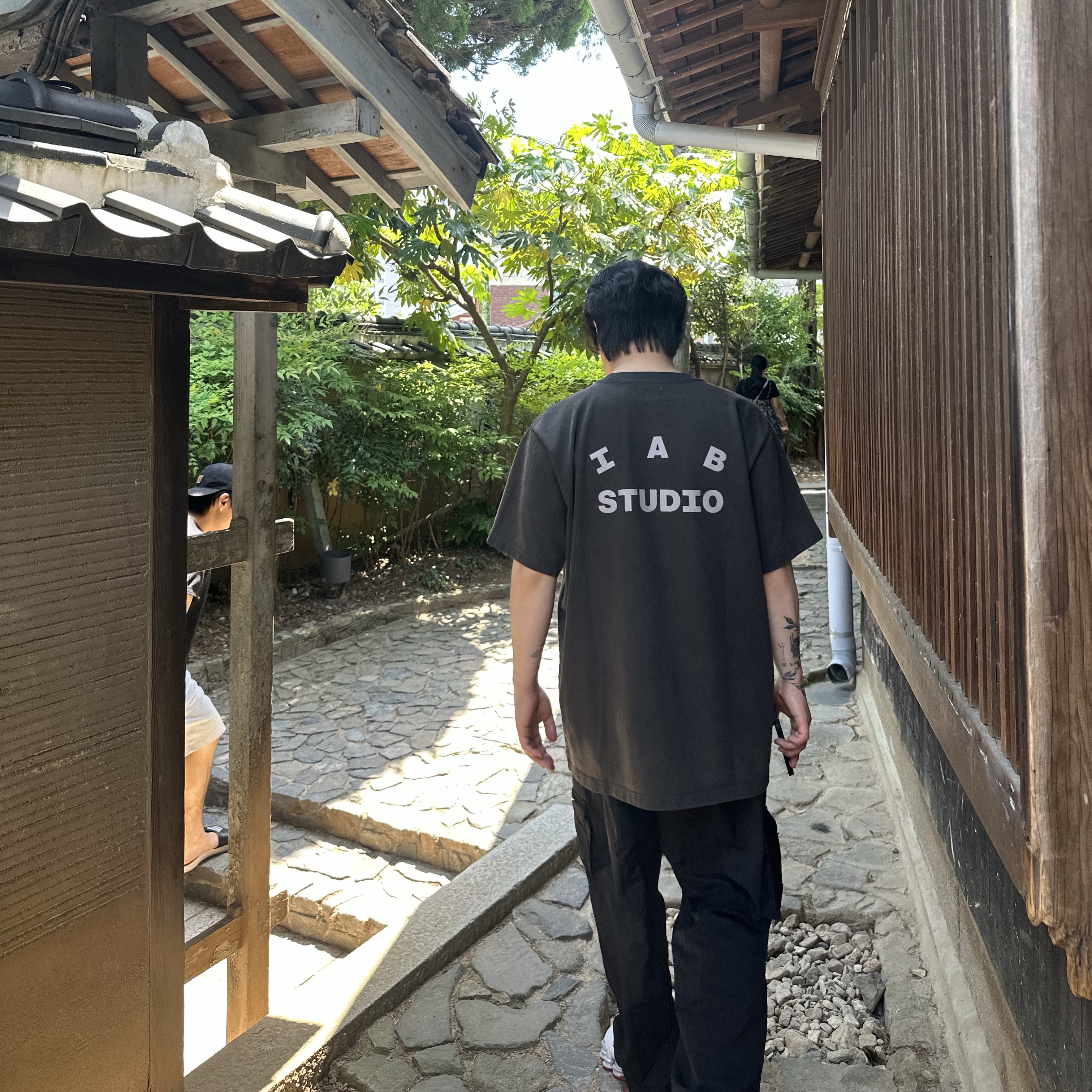 (W) Nike NSW Essentiasl High-Rise Woven Cargo Pants Black - Asia, (W) Nike Shox TL Platinum Tint 착용 스타일