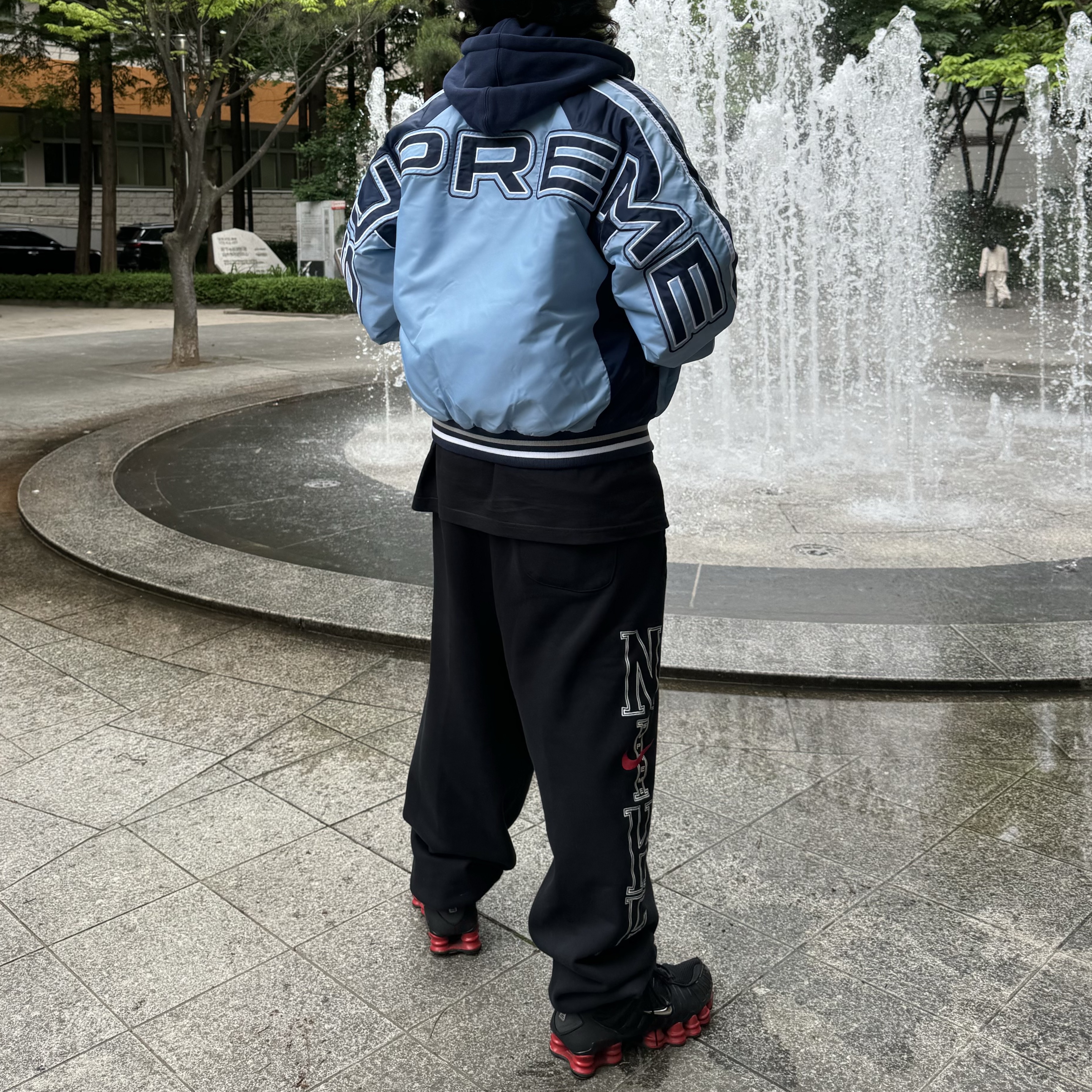 Supreme x Nike Sweatpant Black - 24SS, Nike x Skepta Shox TL 착용 스타일 - 1