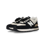 New Balance 574 Legacy Black Angora