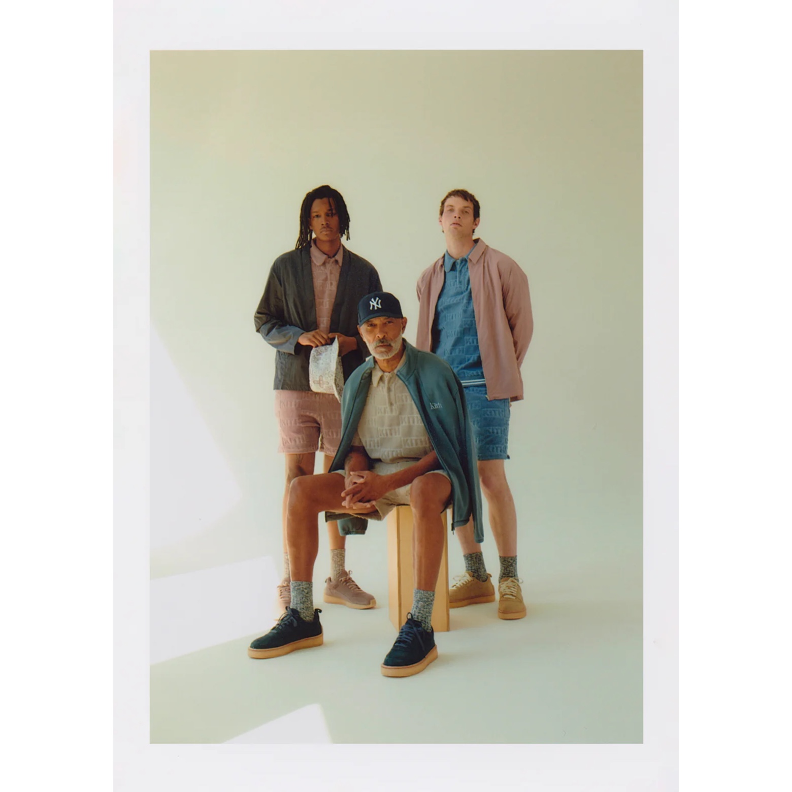 Adidas x Clarks x Ronnie Fieg 8th Street Samba Chalk White Collegiate Green, Adidas x Kith Indoor Super Gum 착용 스타일 - 8