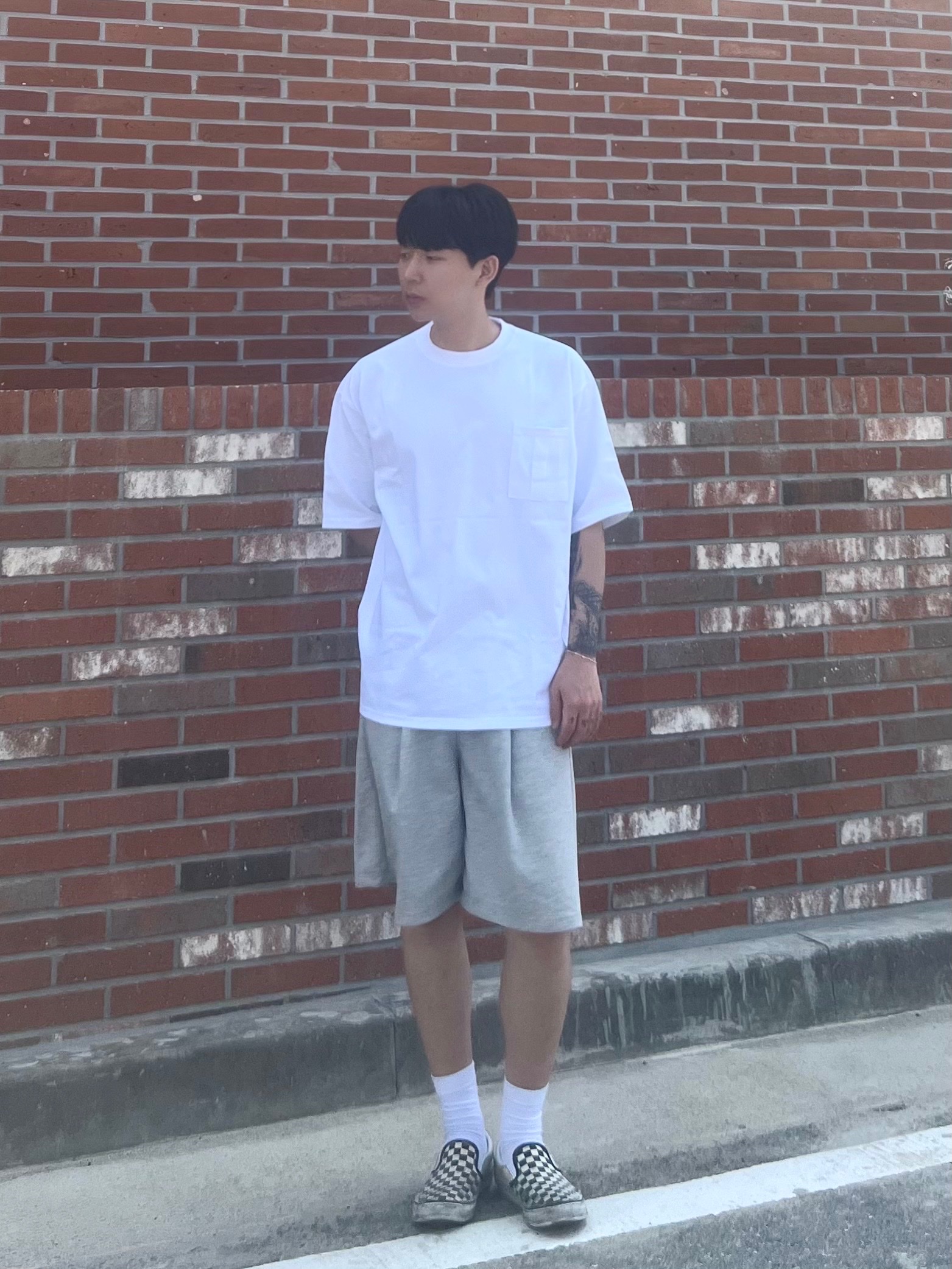 Vans Slip-On Checkerboard 착용 스타일 - 2