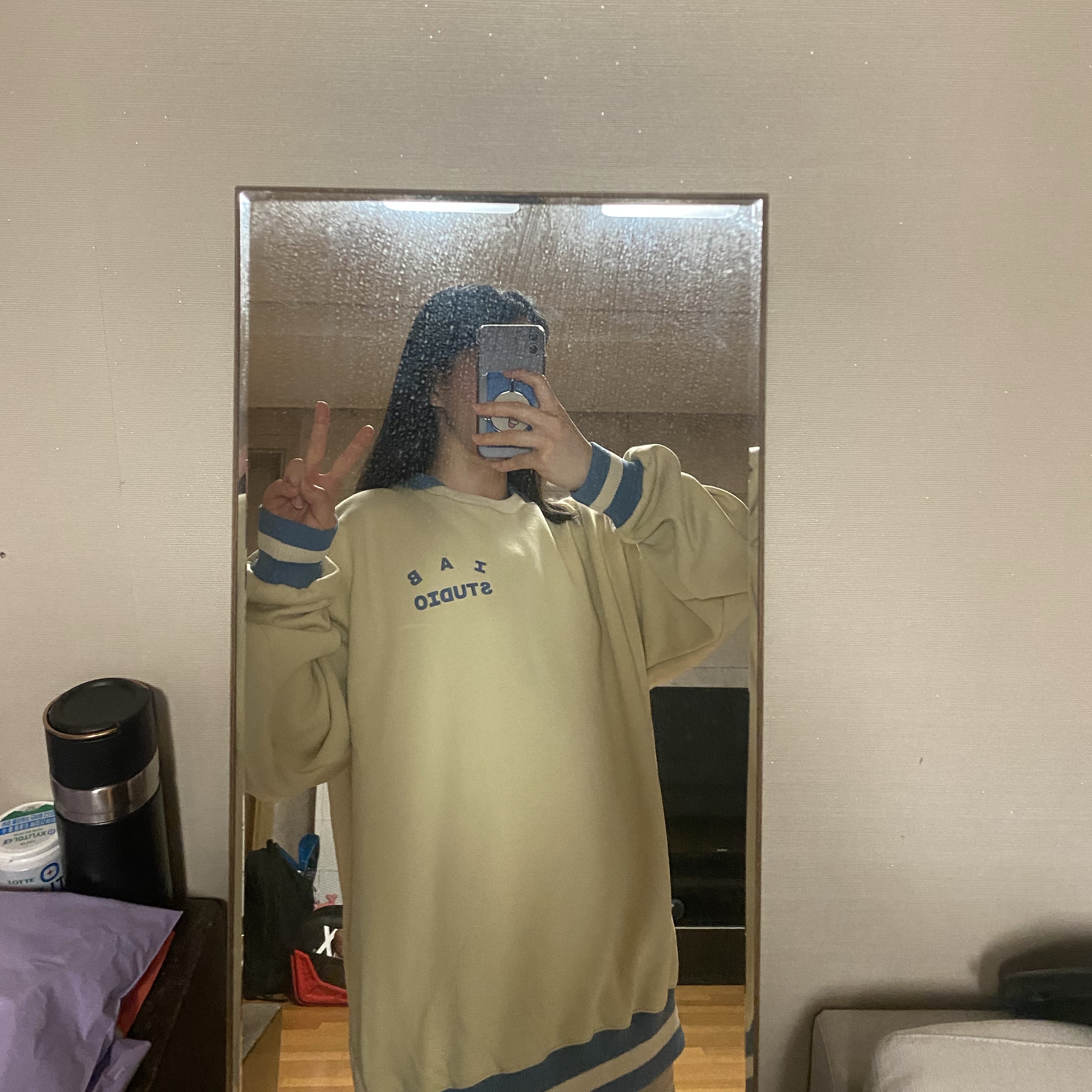 IAB Studio x Yonex Sweatshirt Reed Yellow 착용 스타일 - 1