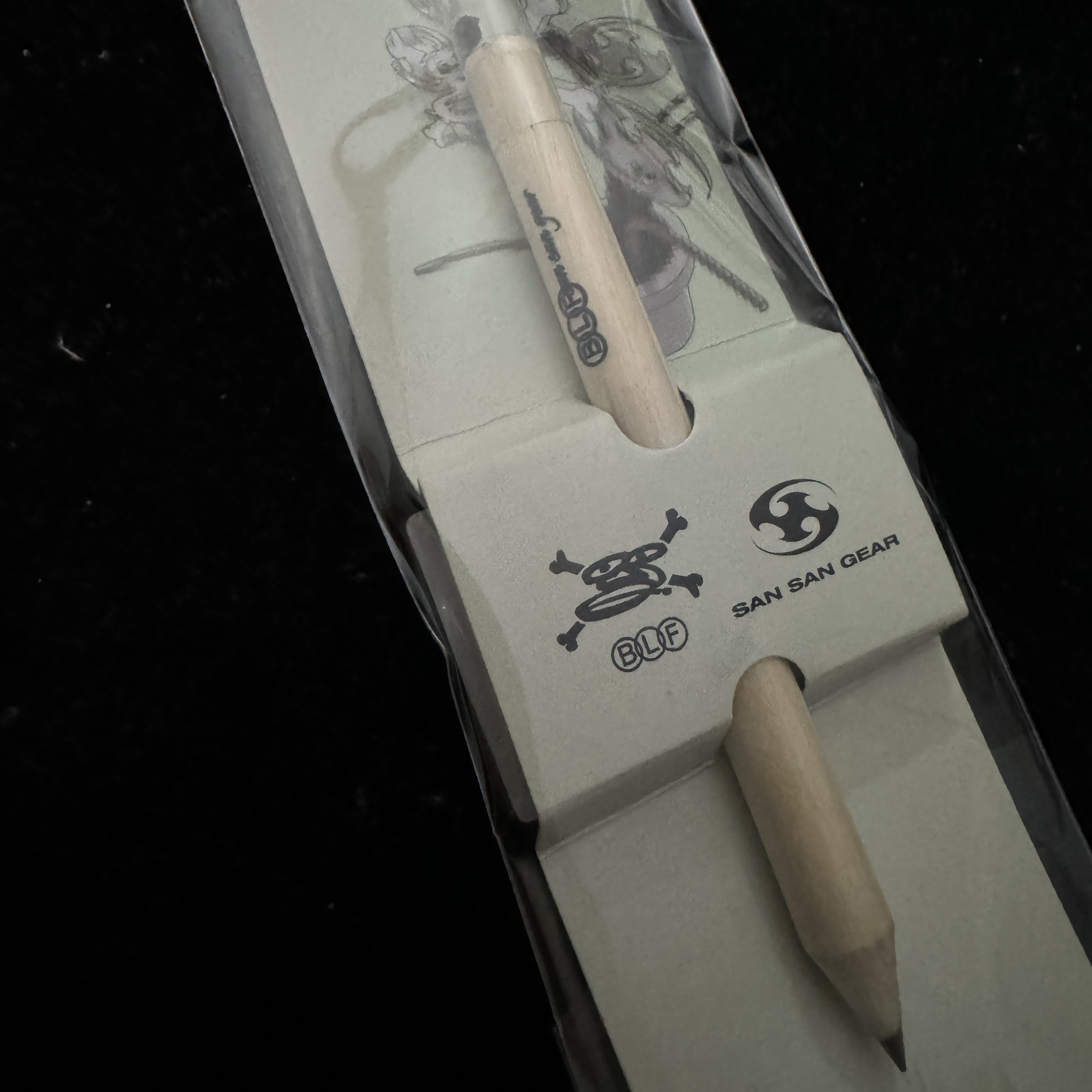 Sansan Gear BLF Seed Pencil - 24SS 착용 스타일 - 1