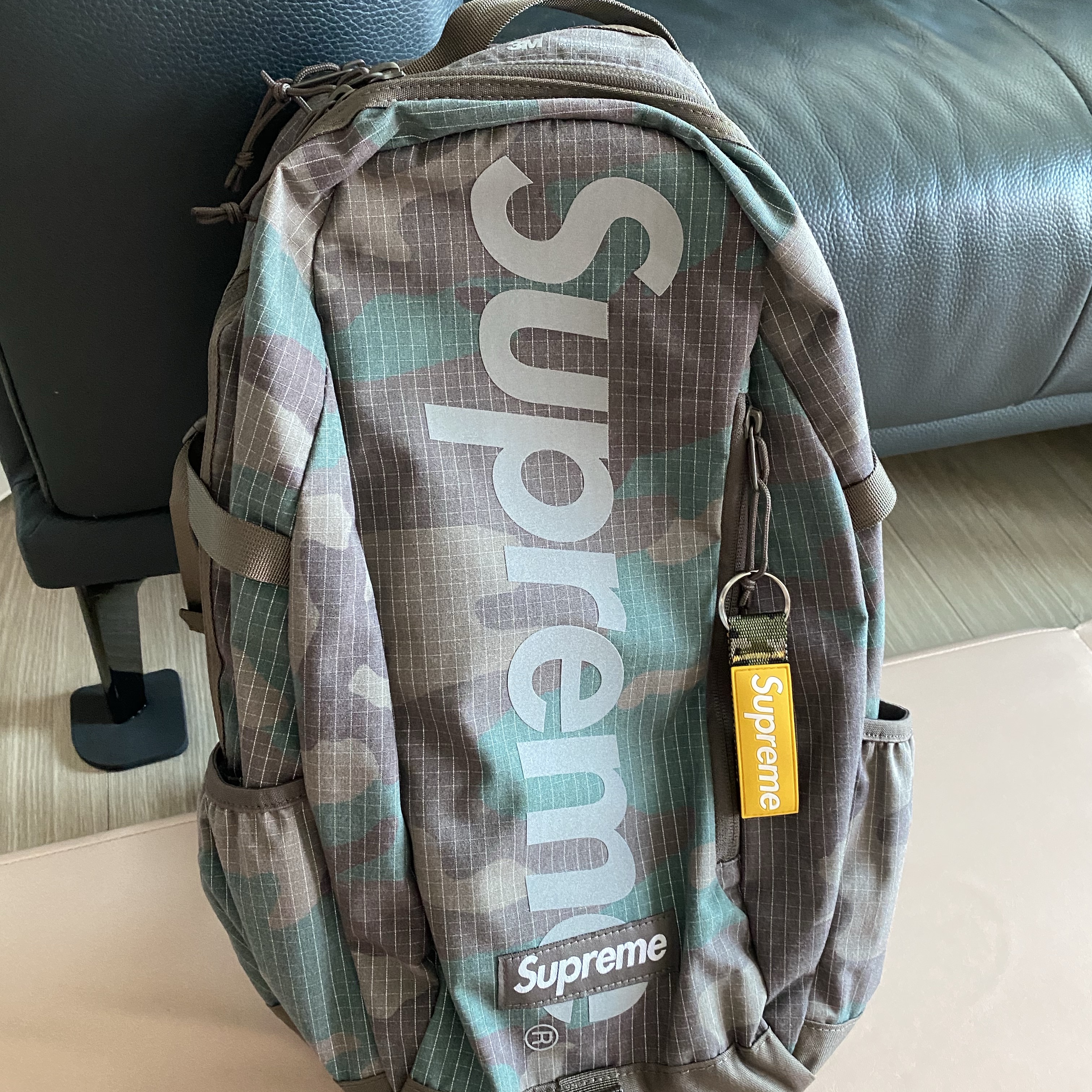 Supreme Backpack Woodland Camo - 24SS 착용 스타일