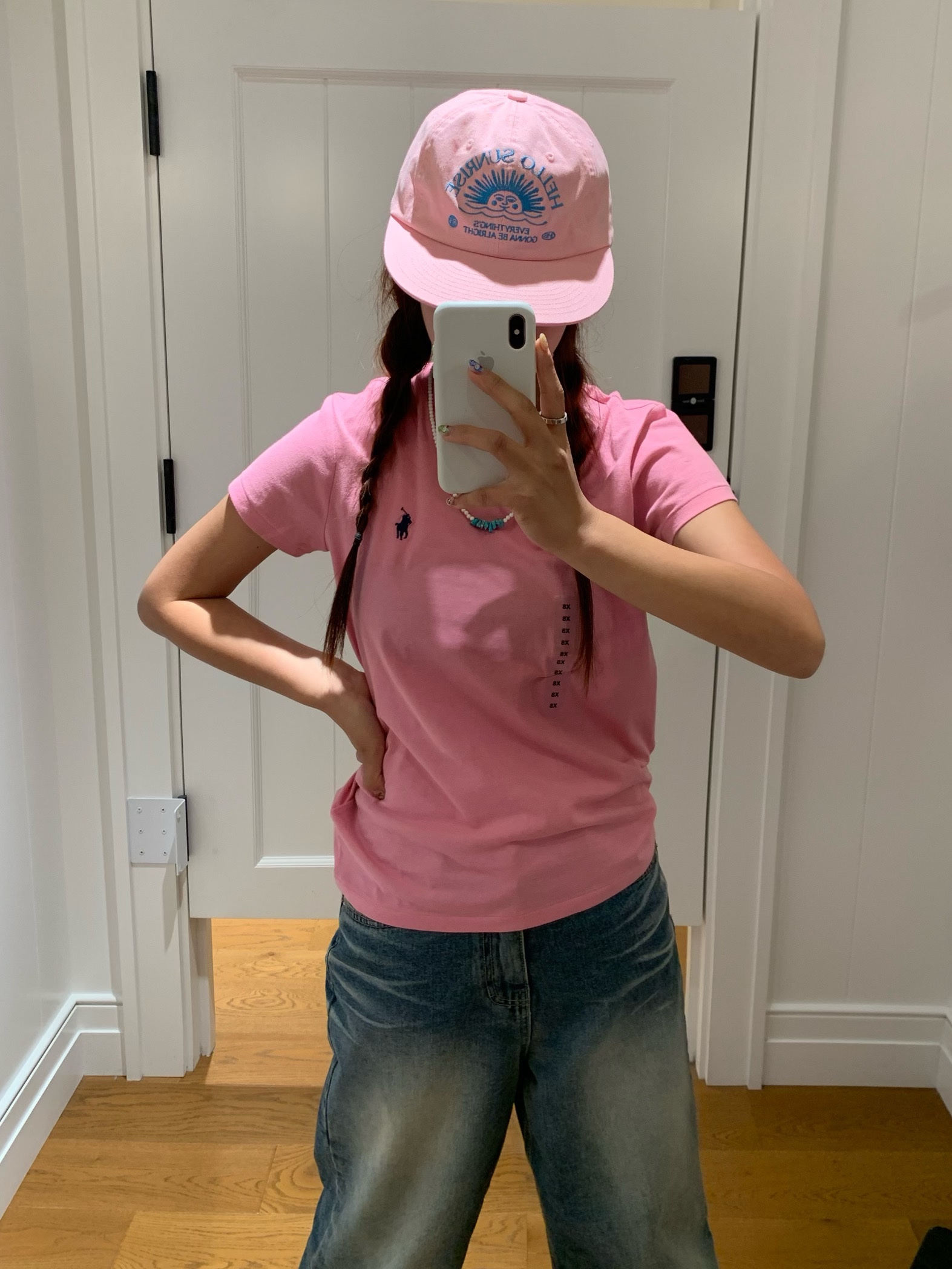 Hello Sunrise Washed OG Logo 6Panel Cap VTG Pink 착용 스타일