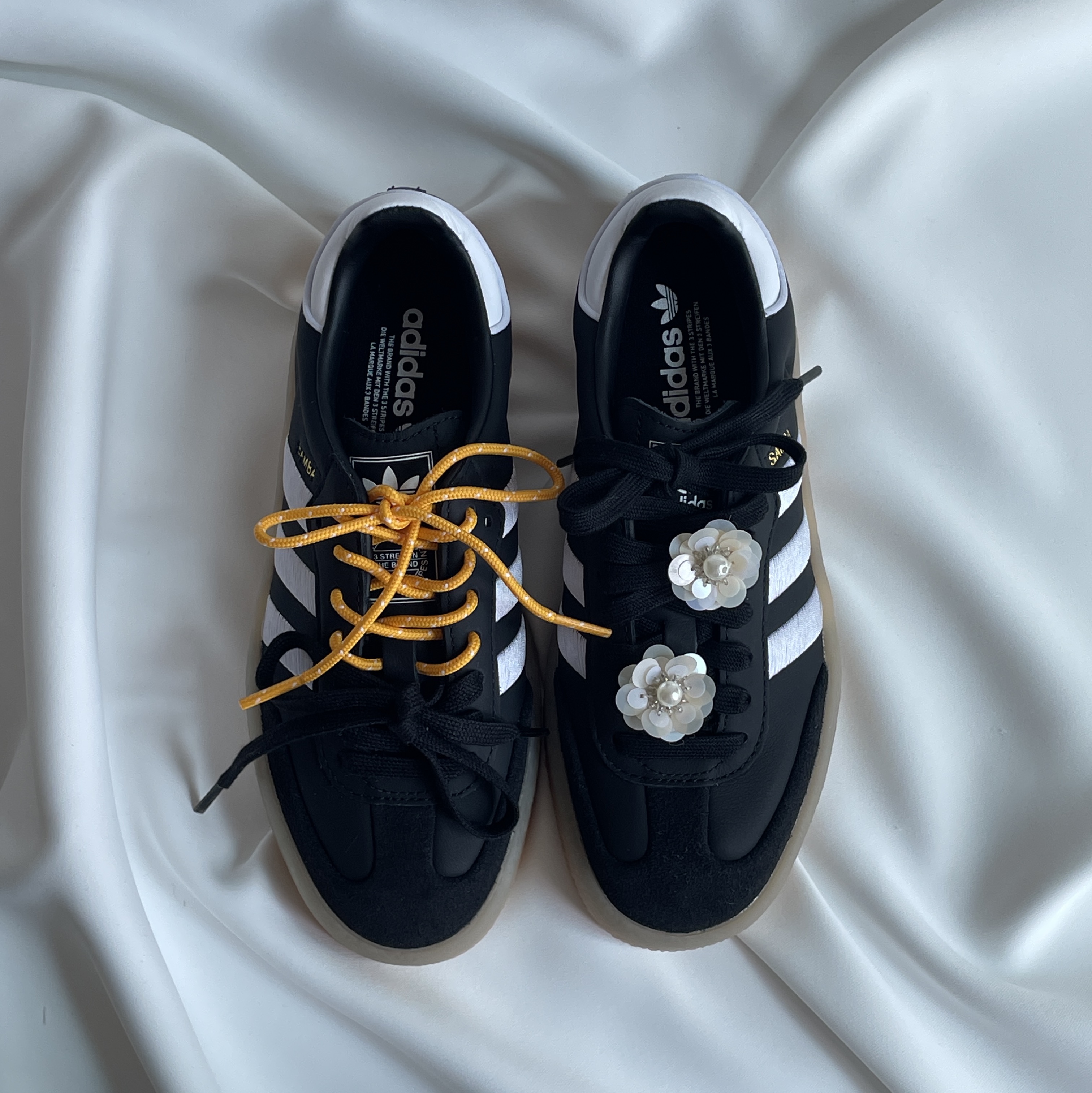 (W) Adidas Sambae Black White 착용 스타일 - 3