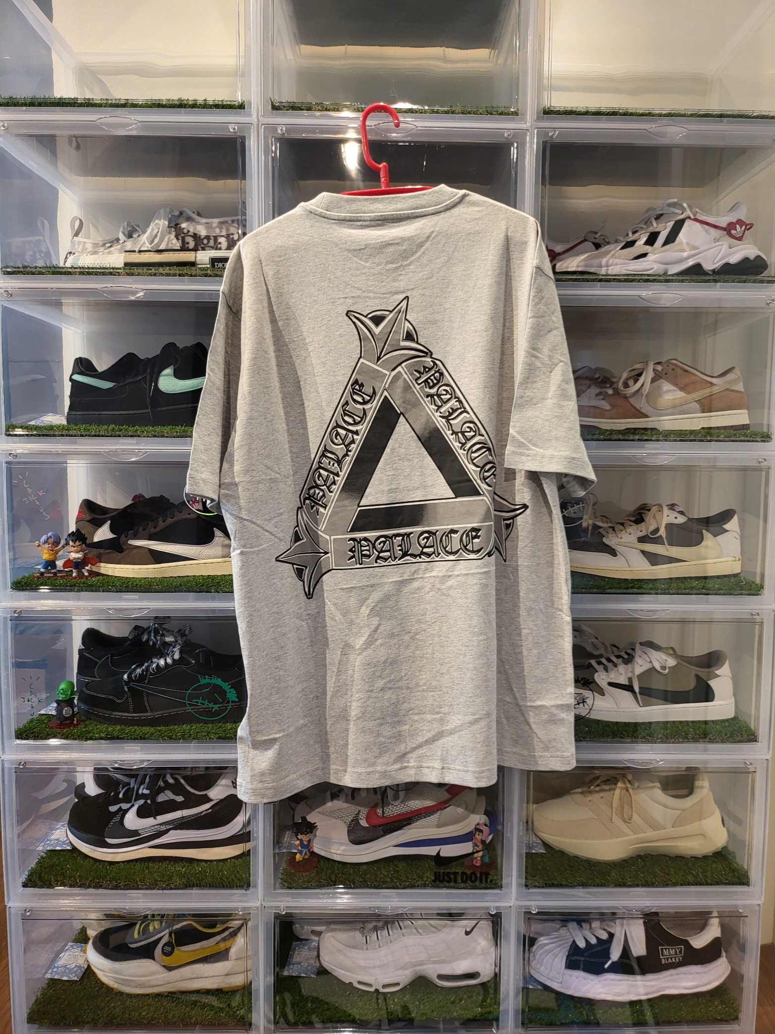 Palace Tri-OG T-Shirt Grey Marl - 24SS 착용 스타일 - 2