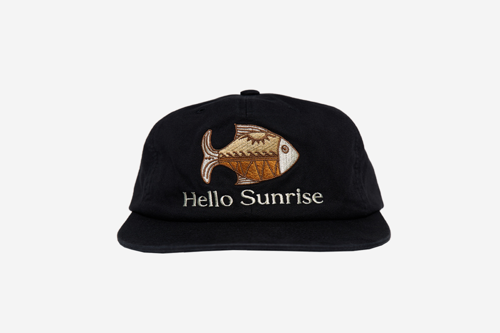 【HELLO SUNRISE】 Fish Logo Relaxed Fit 5Panel Cap /追跡付 헬로선라이즈 에스닉 피쉬 6패널 캡_블랙 | Hello Sunrise | KREAM