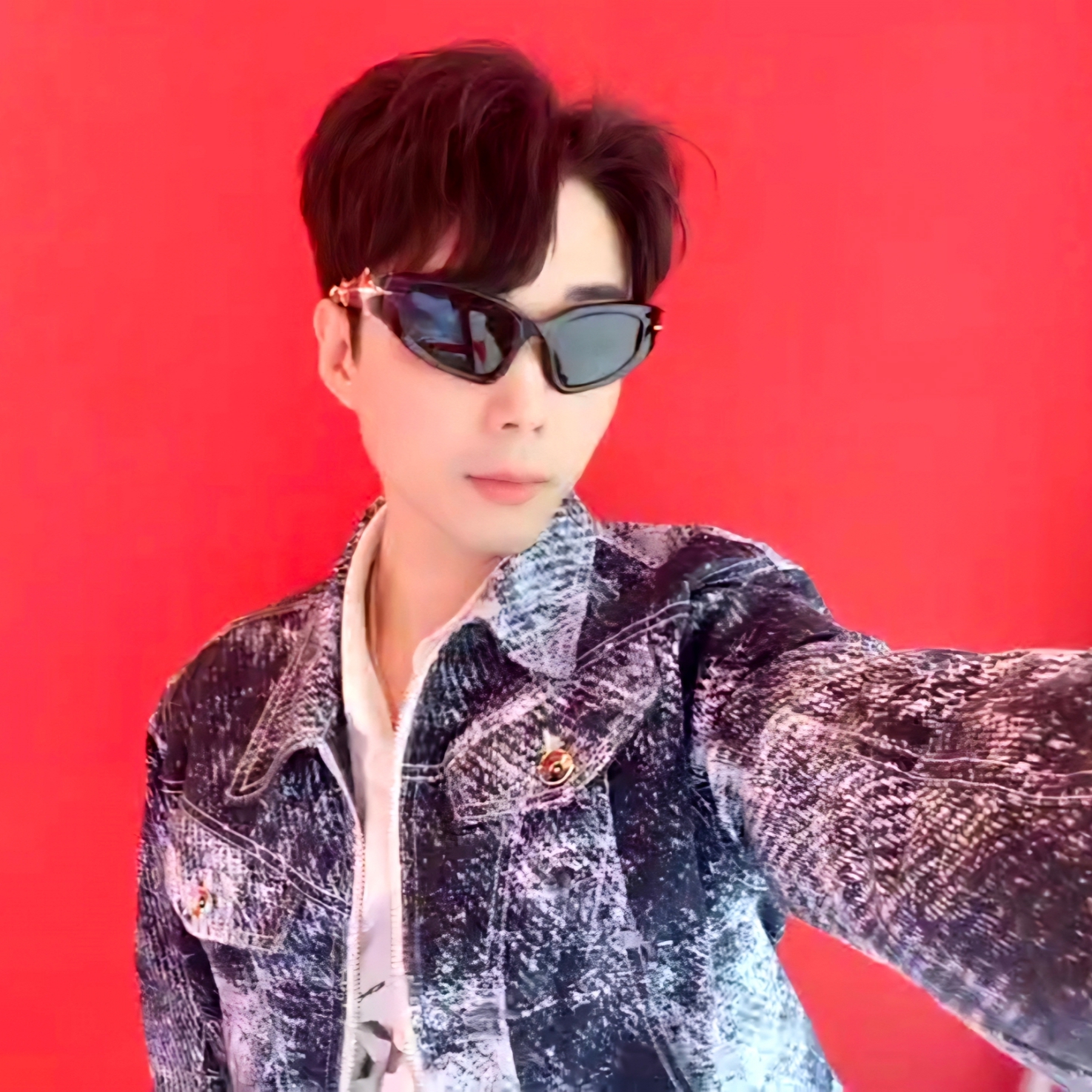 Gentle Monster Paso 01 Black 착용 스타일
