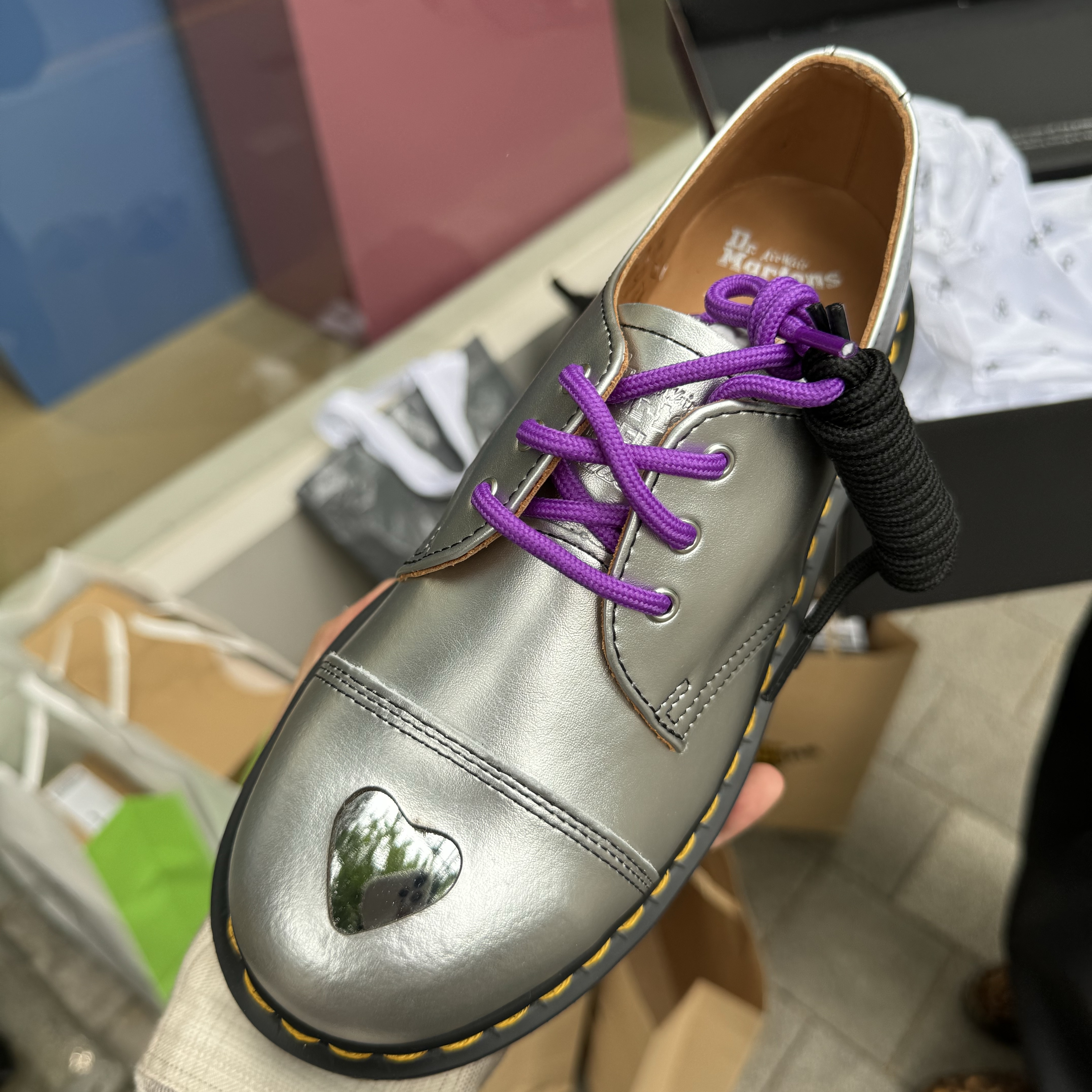 Dr. Martens x Mademe 1461 Quad Silver Alumix 착용 스타일