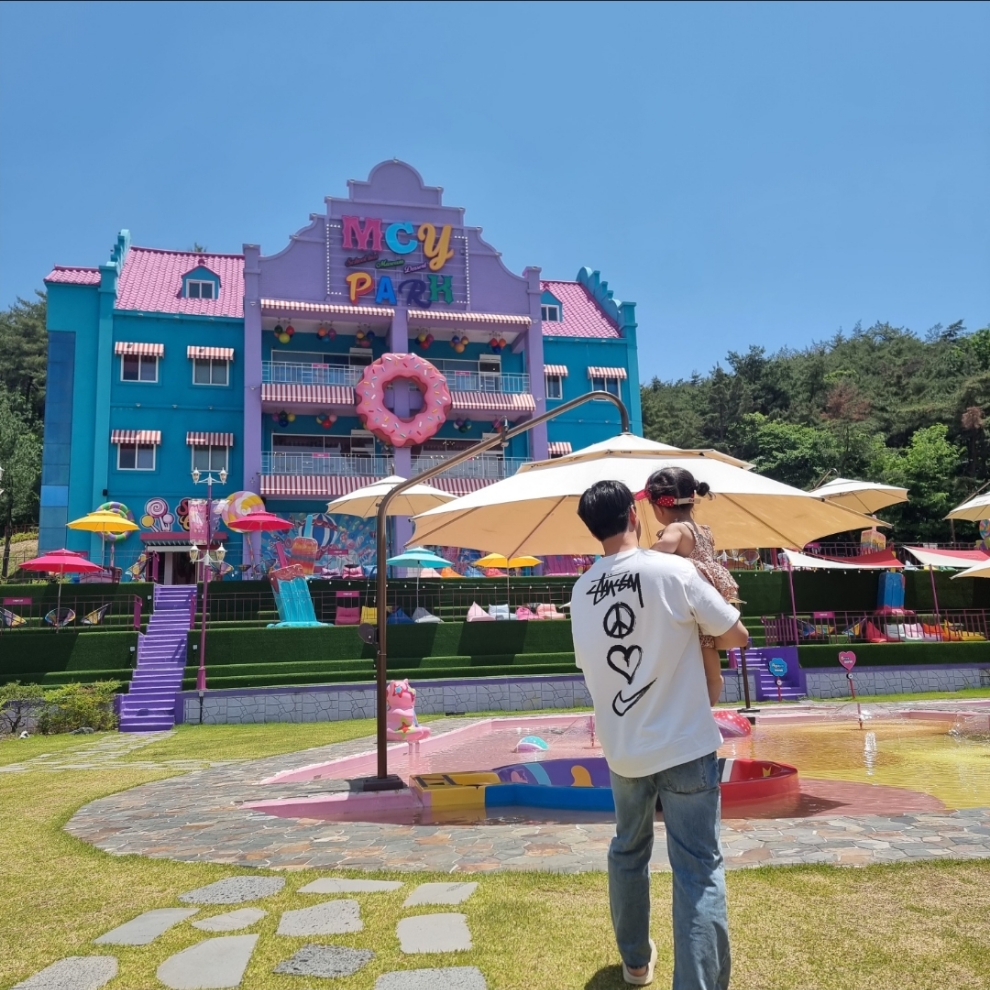 Nike x Stussy NRG RA T-Shirt Summit White (DM4943-121), Nike x Sacai VaporWaffle Royal Fuchsia 착용 스타일 - 2