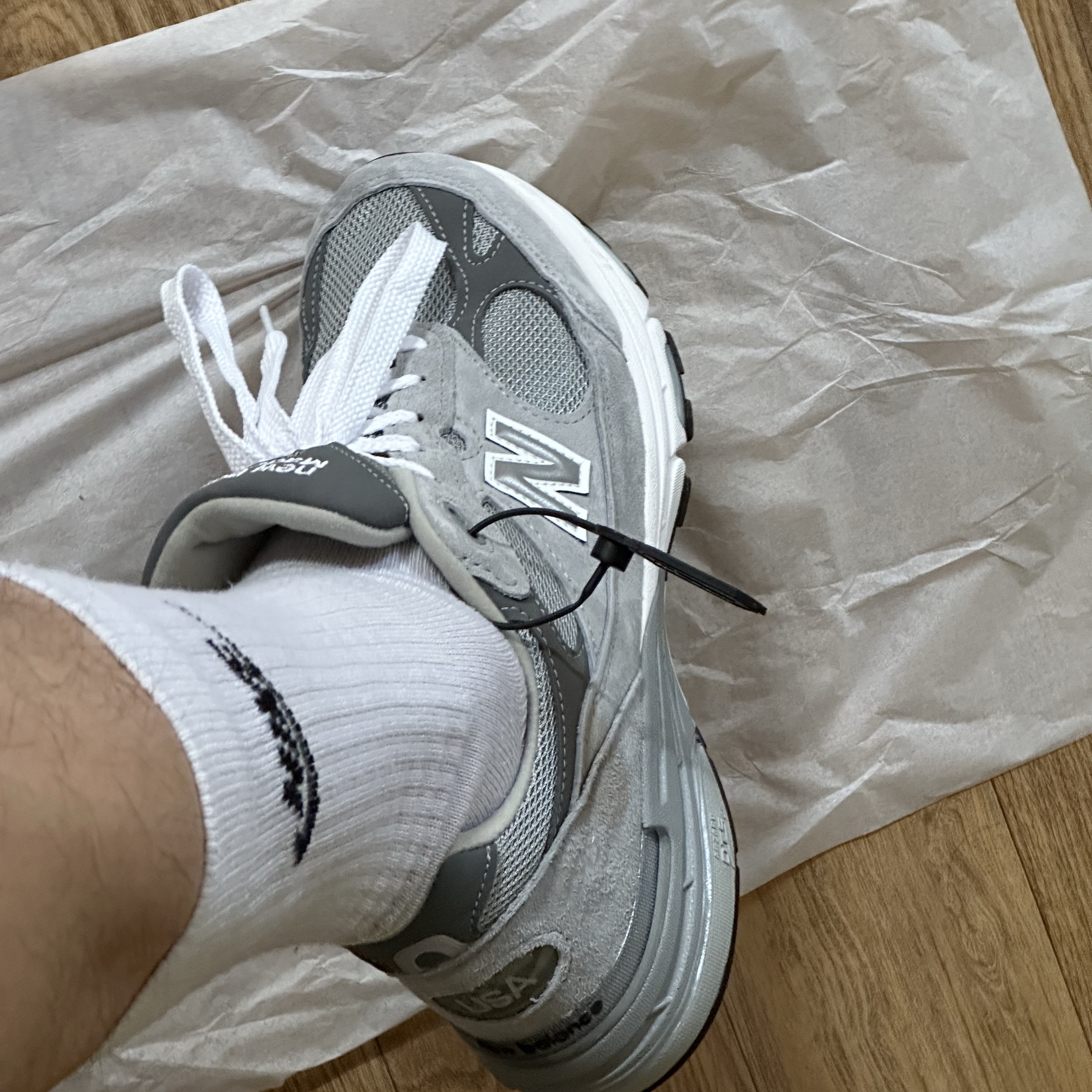 New Balance 993 Made in USA Grey - D Standard 착용 스타일