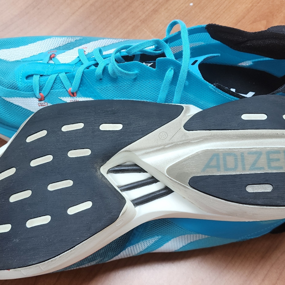 Adidas Adizero Adios Pro 3 M Lucid Cyan 착용 스타일 - 4