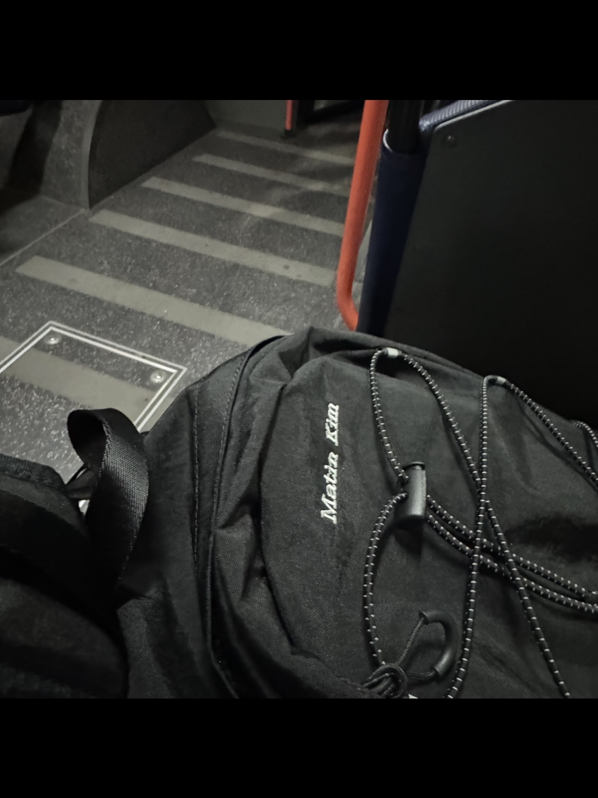 Matin Kim String Utility Backpack Black 착용 스타일