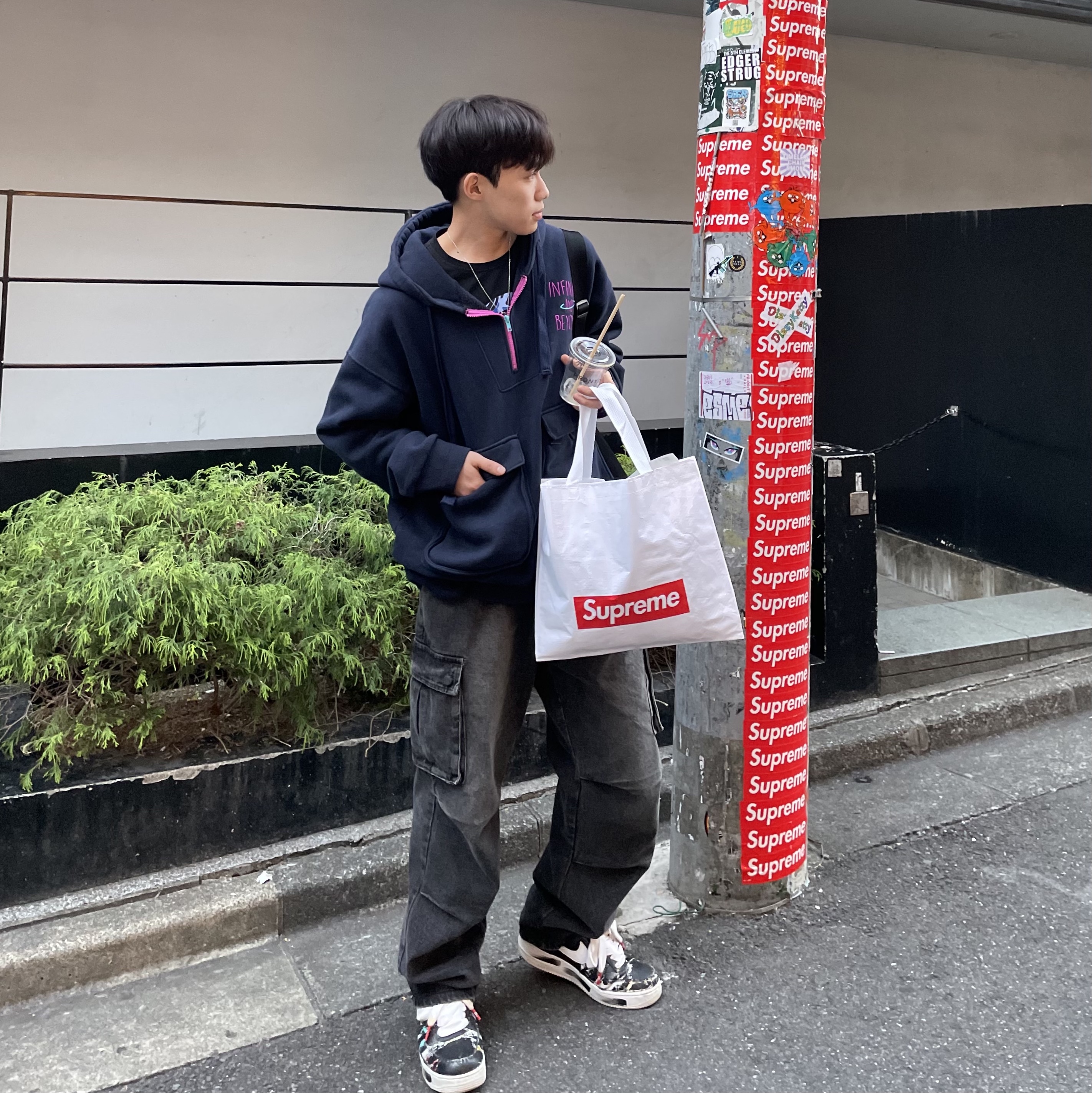 Nike x Peaceminusone Air Force 1 Low Para-Noise, Supreme Small Box Shirt Washed Blue - 24SS 착용 스타일