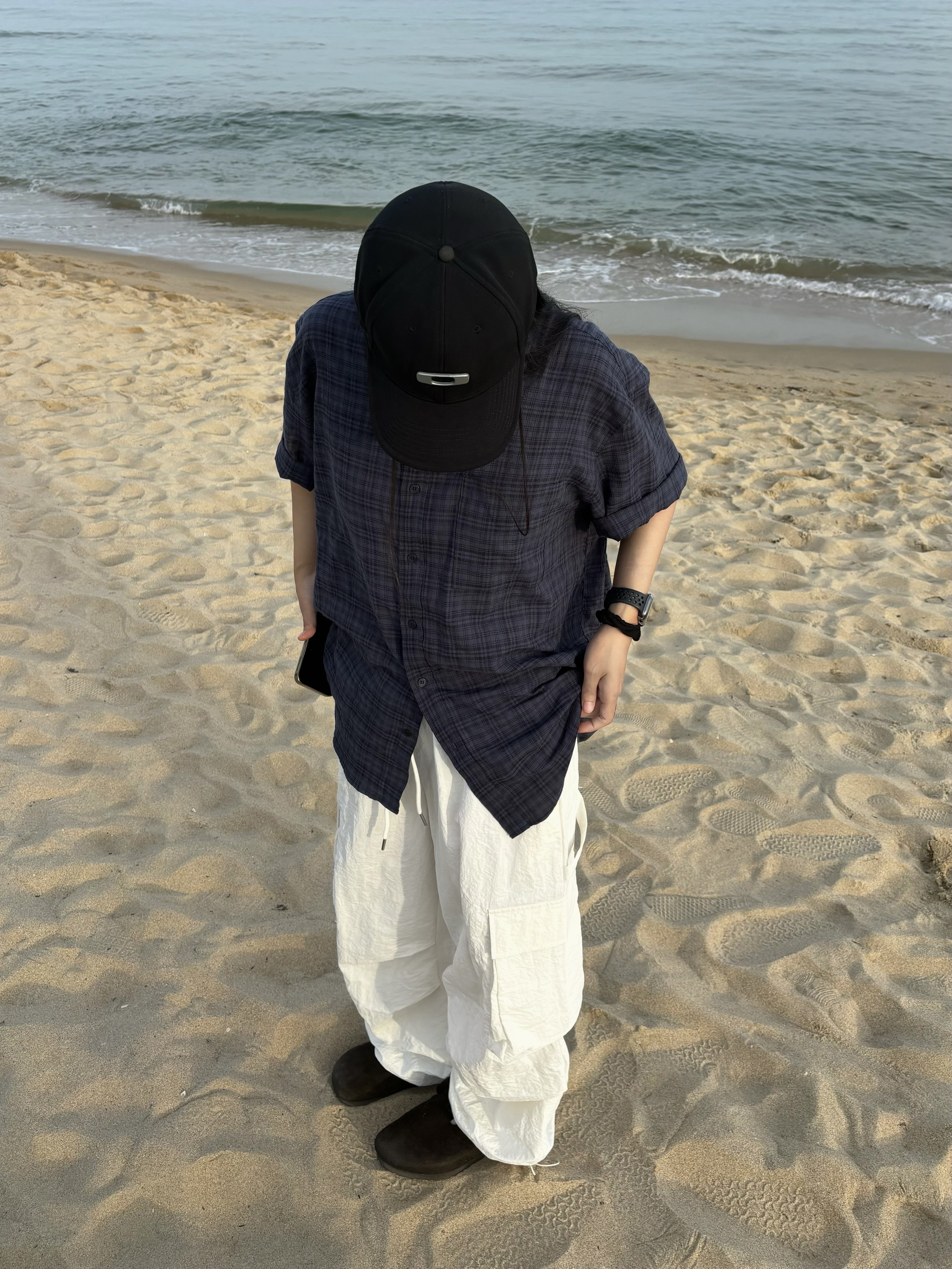 Birkenstock Boston Soft Footbed Mocha - Regular, Oakley Tincan Cap Black Gray 착용 스타일 - 3