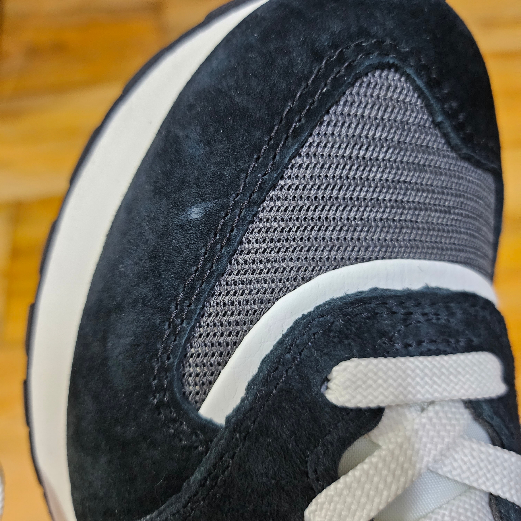 New Balance 574 Legacy Black 착용 스타일