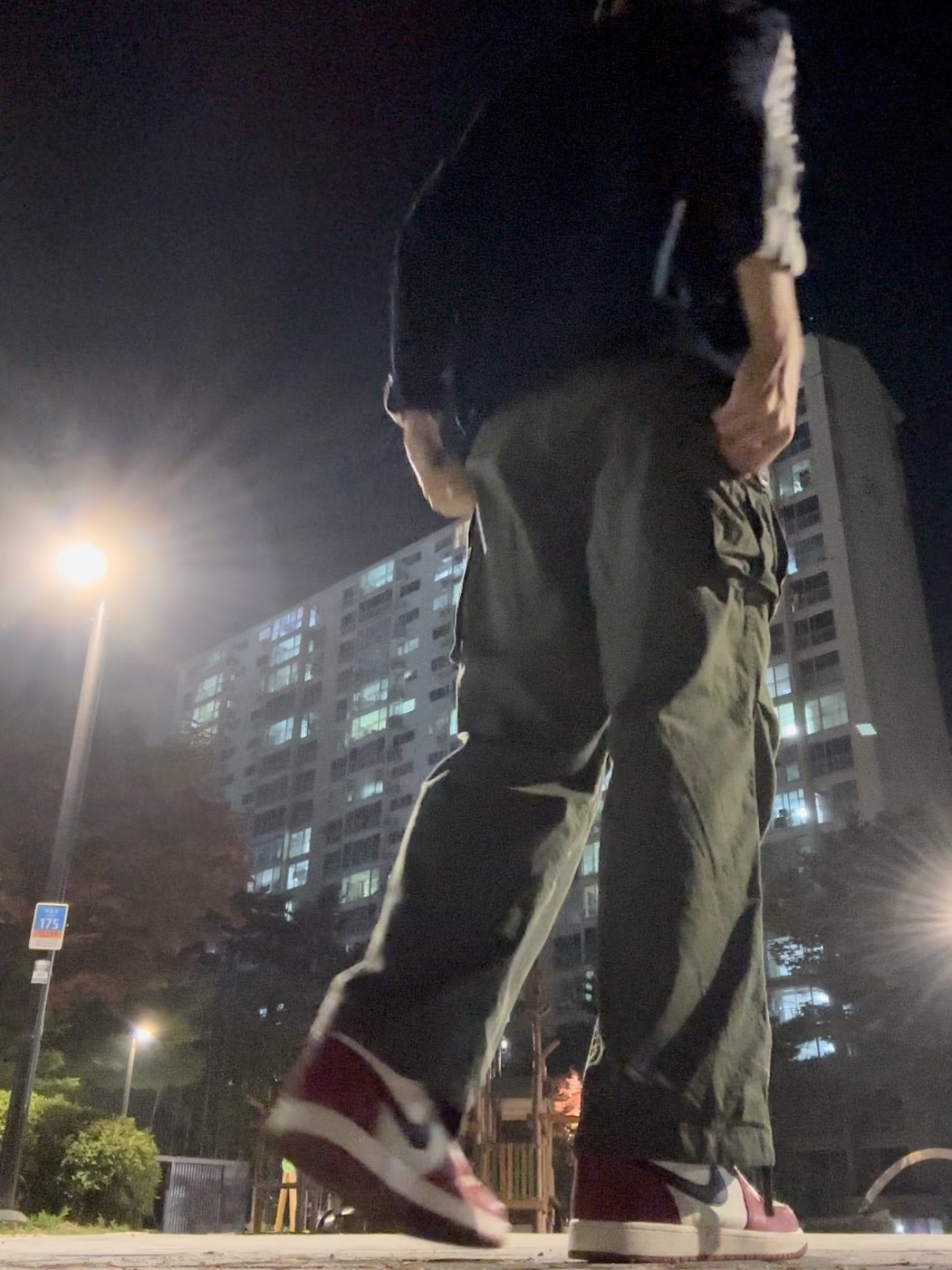Jordan 1 Retro High OG Chicago 2022, Adidas Adicolor Classic Beckenbauer Track Jacket Night Indigo - KR Sizing 착용 스타일 - 1