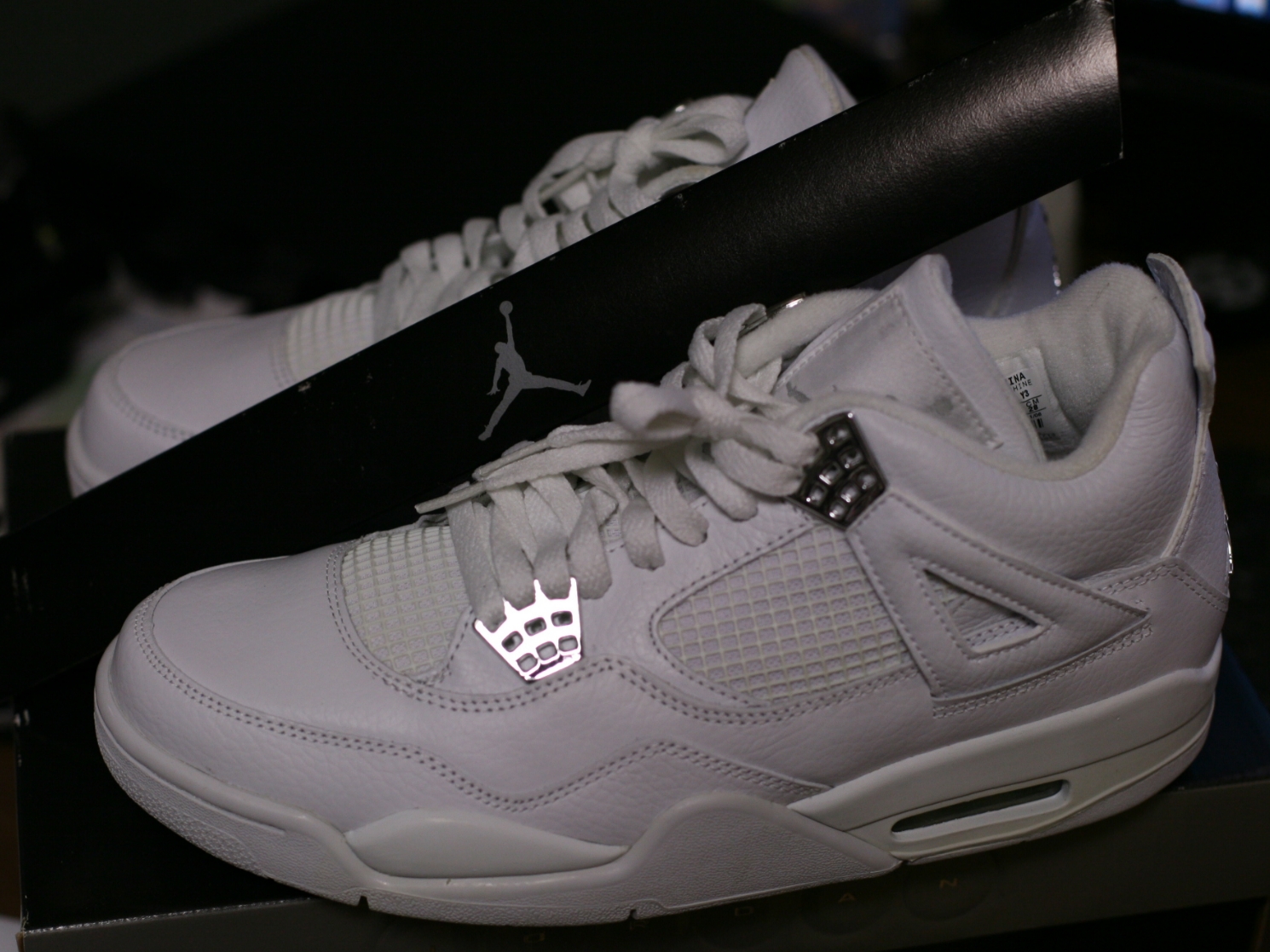 Jordan 4 Retro 25th Anniversary Silver 착용 스타일 - 1
