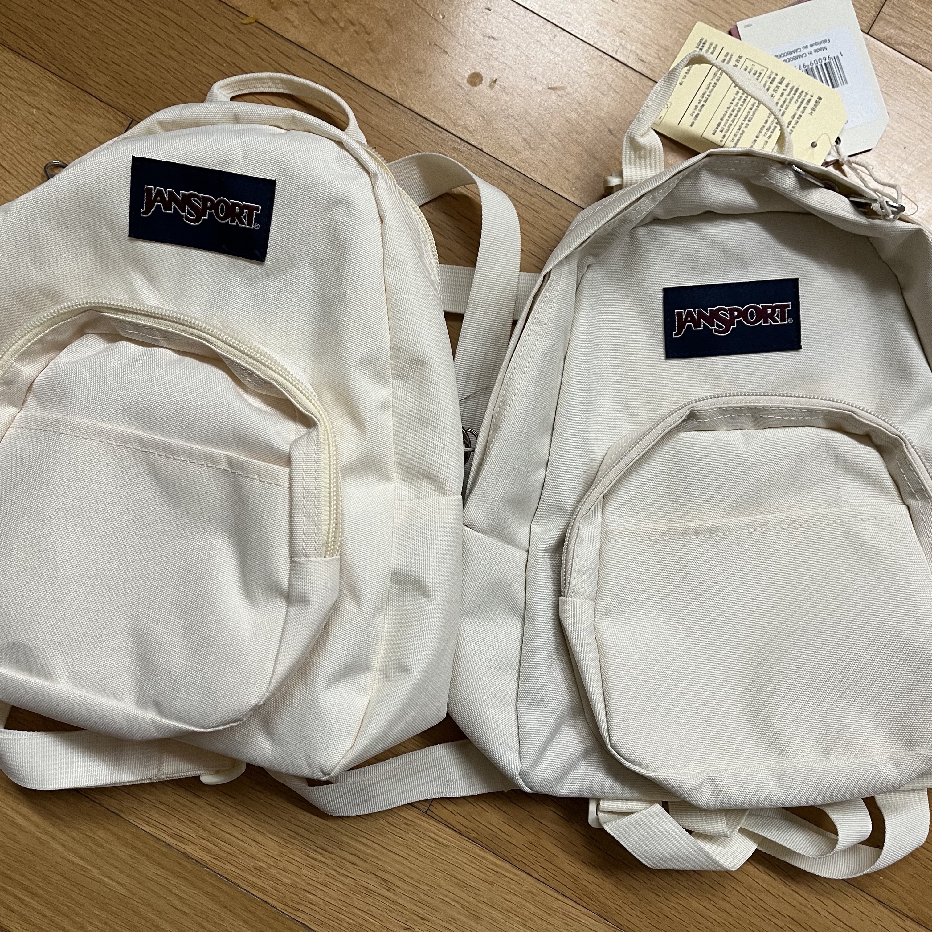 Jansport Half Pint Mini Backpack Soft Tan, Jansport Half Pint Mini Backpack Coconut 착용 스타일 - 2