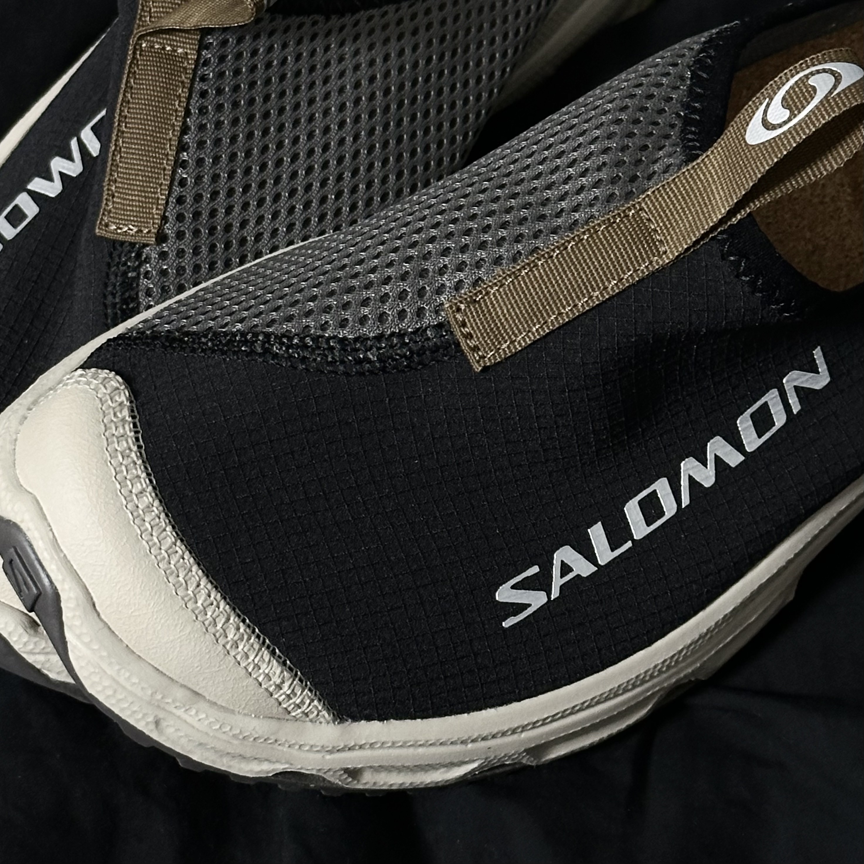Salomon RX Slide 3.0 Black Plum Kitten 착용 스타일
