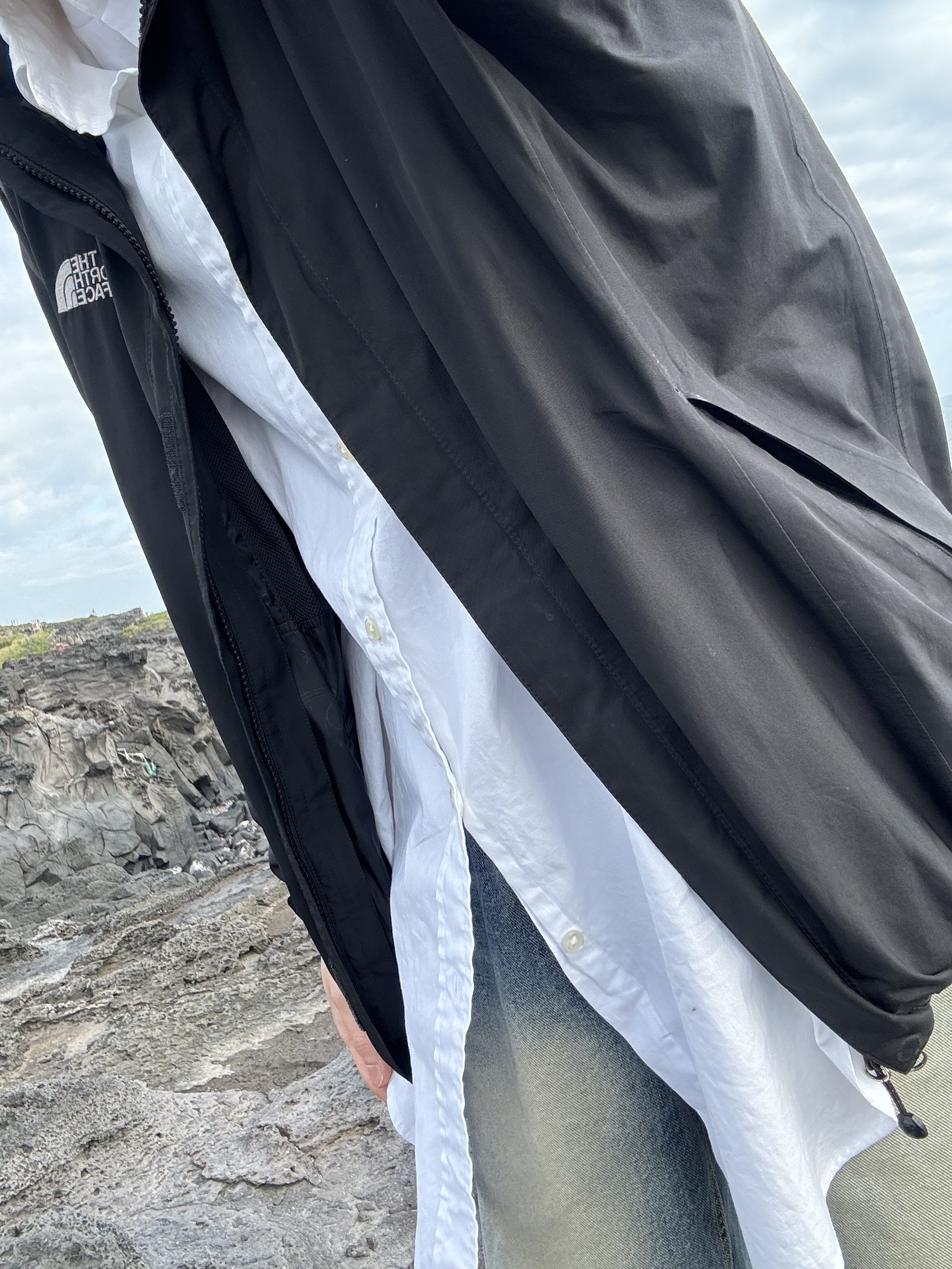 The North Face Felix GTX Jacket Black 착용 스타일