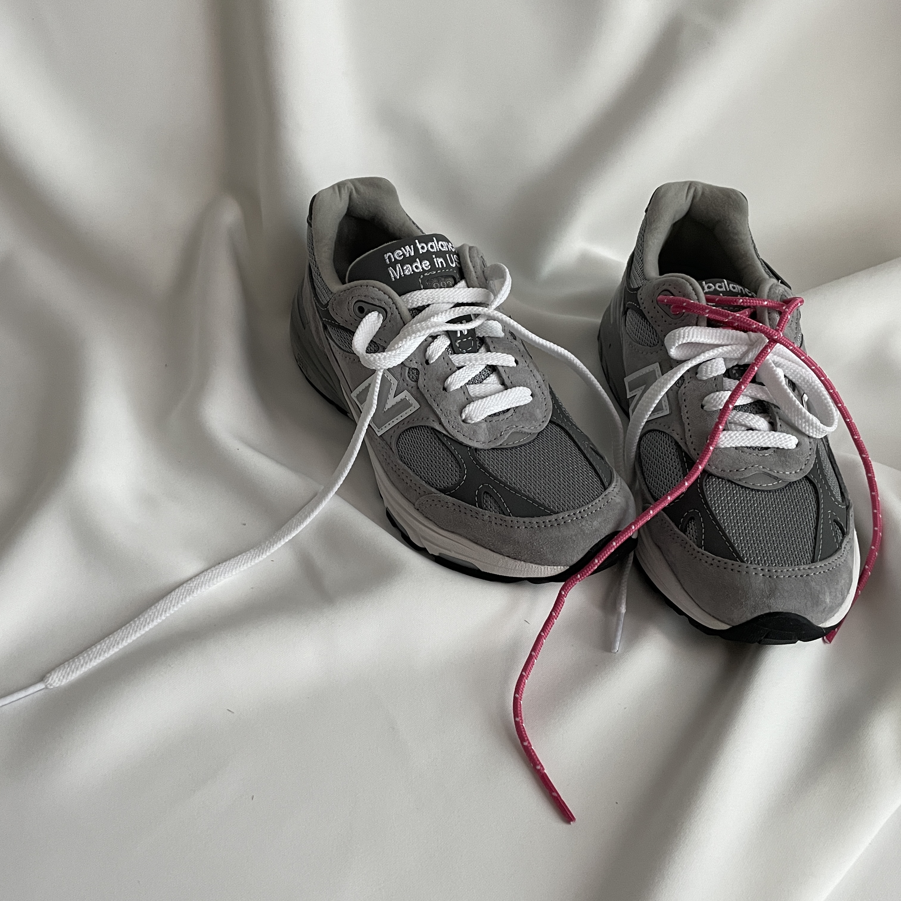 (W) New Balance 993 Made in USA Grey - B Standard 착용 스타일 - 4