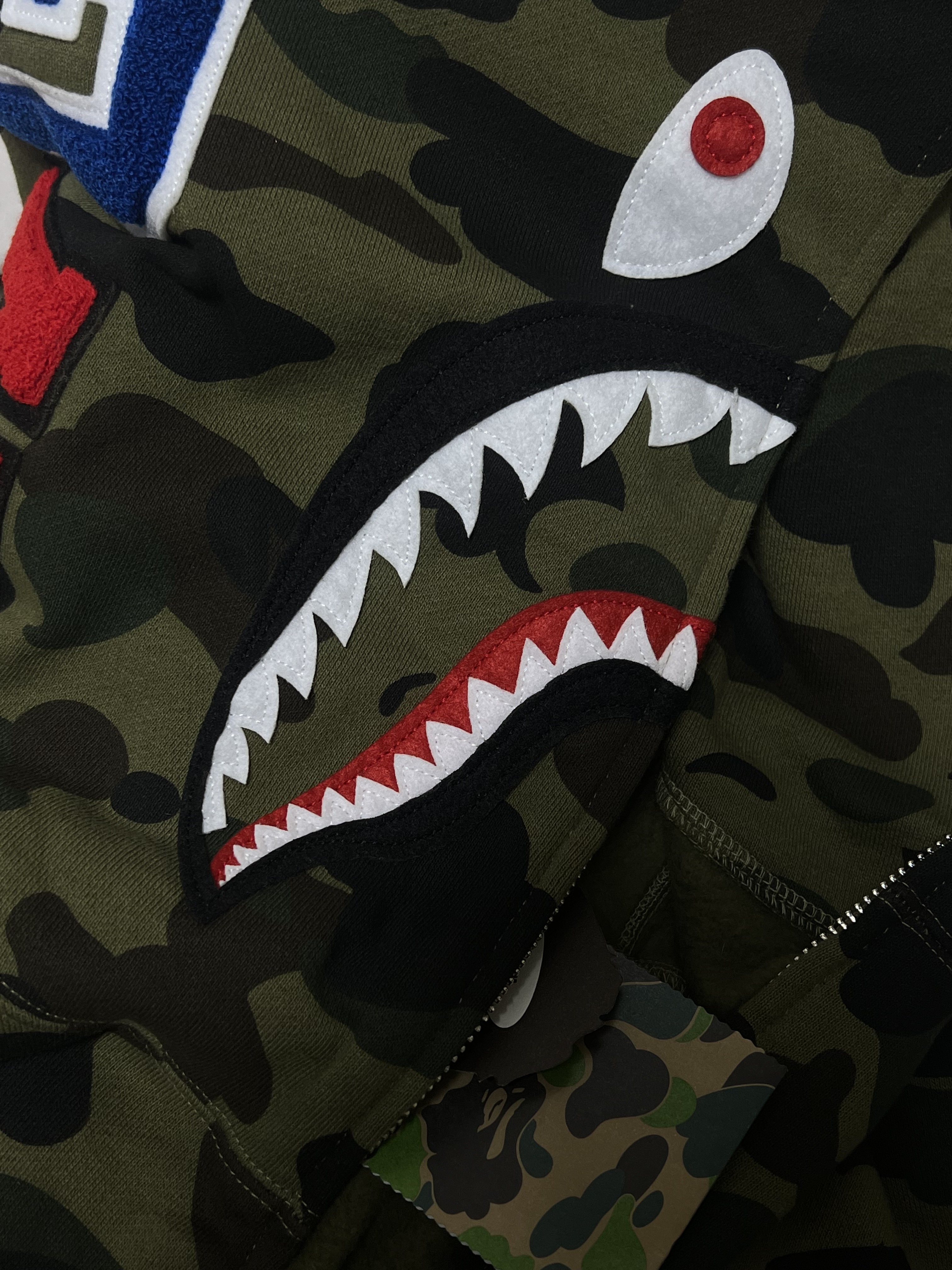 BAPE 1st Camo Shark Full Zip Hoodie Army Green ์ฐฉ์ฉ ์คํ์ผ