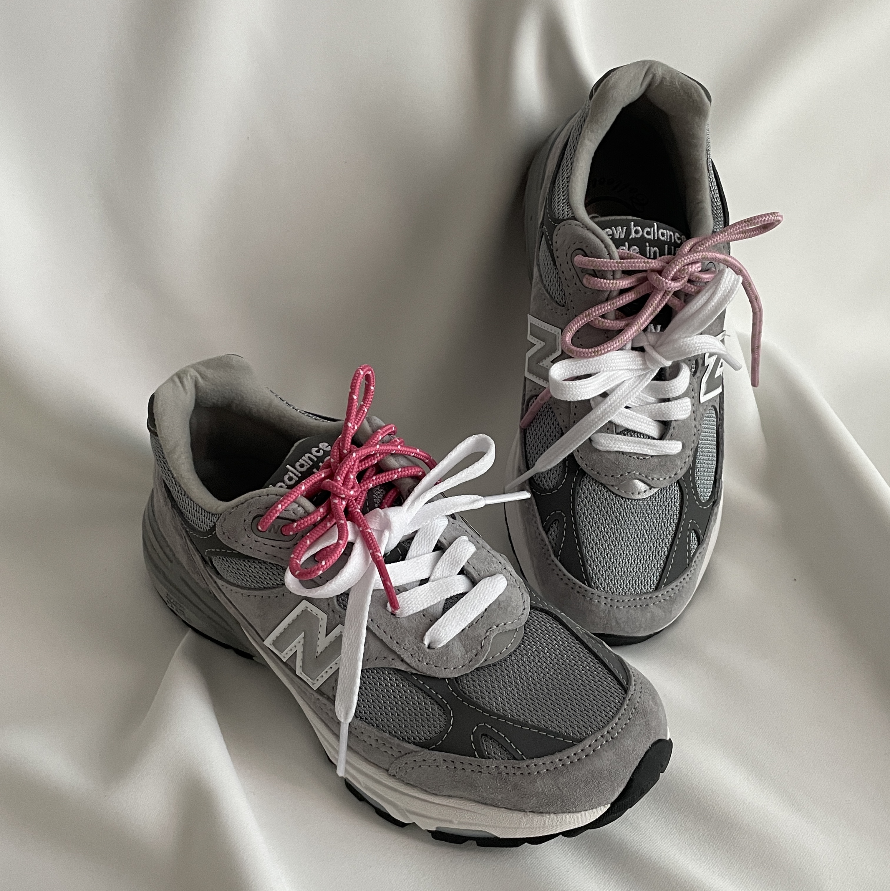 (W) New Balance 993 Made in USA Grey - B Standard 착용 스타일 - 1