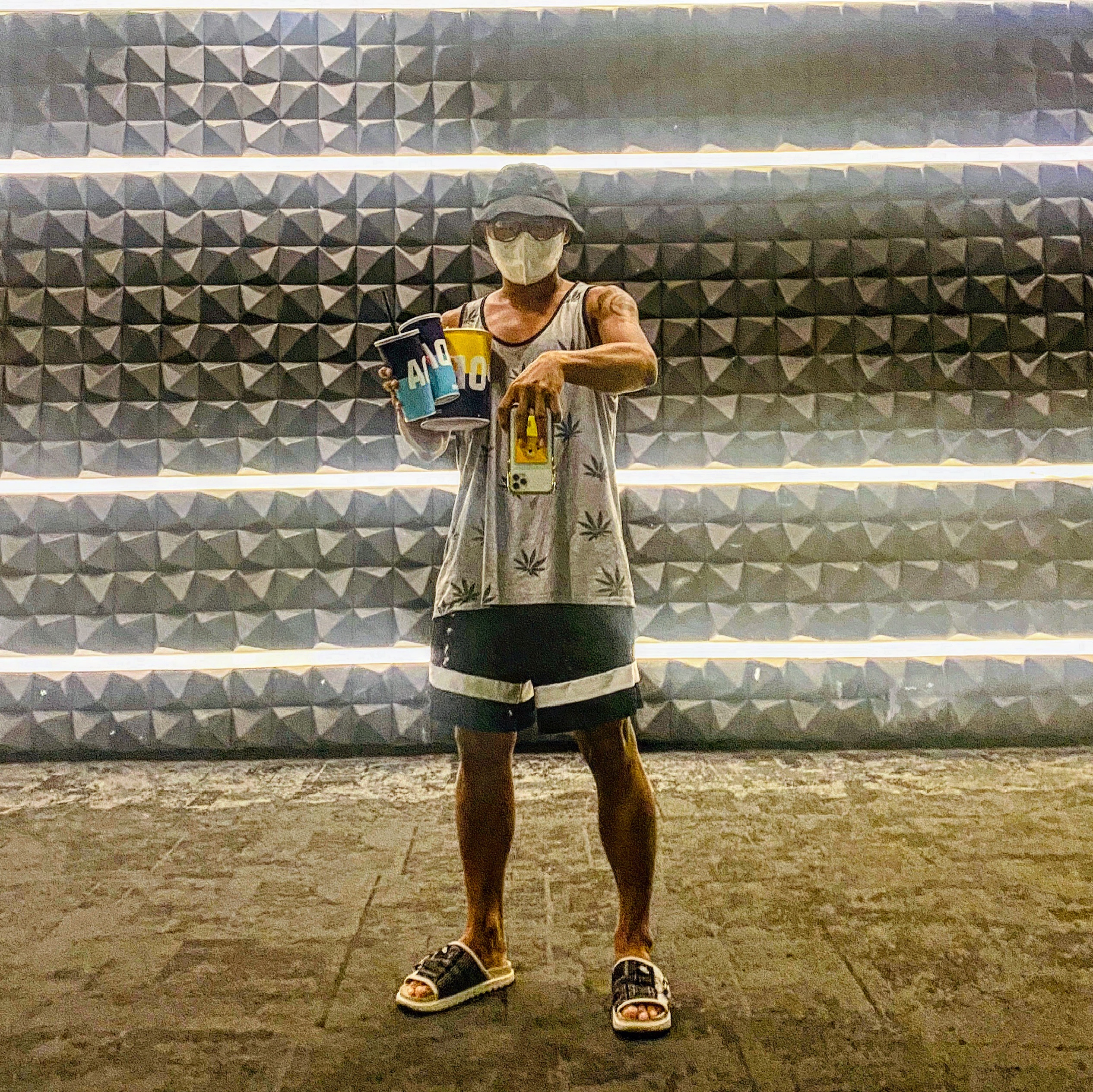Nike x Stussy NRG FL Storm-Fit Bucket Hat Black, Nike Asuna Slide Pale Ivory Rattan 착용 스타일