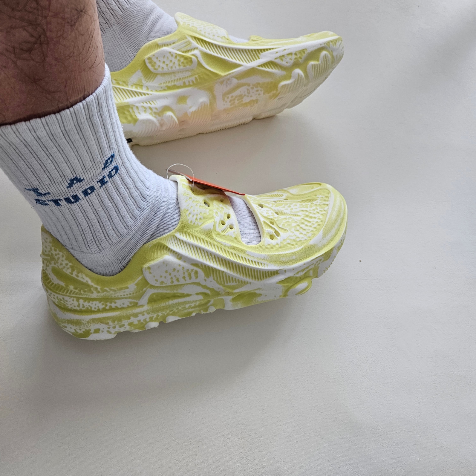 Nike ISPA Universal Natural 착용 스타일 - 3