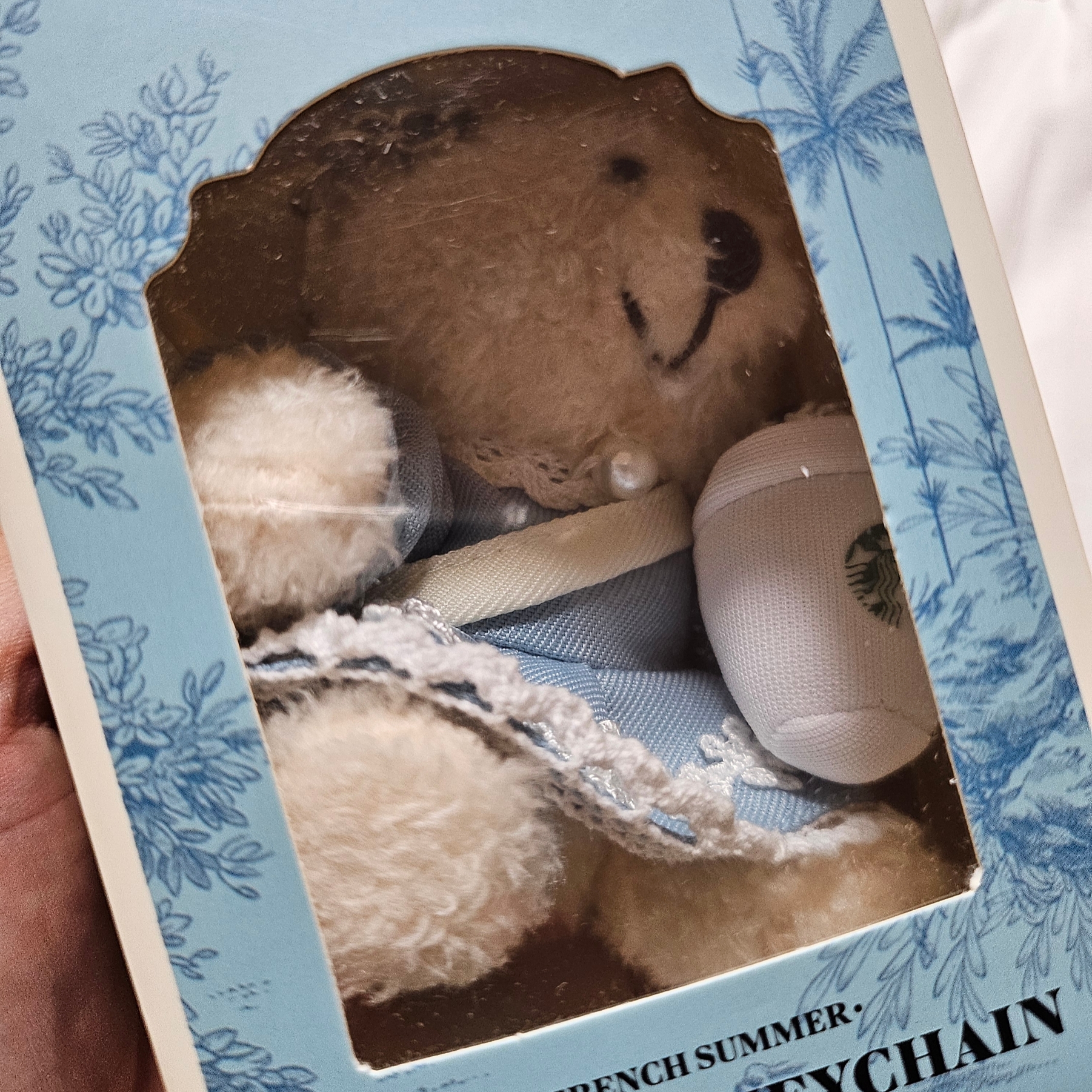 Starbucks French Summer Bearista Keychain 착용 스타일