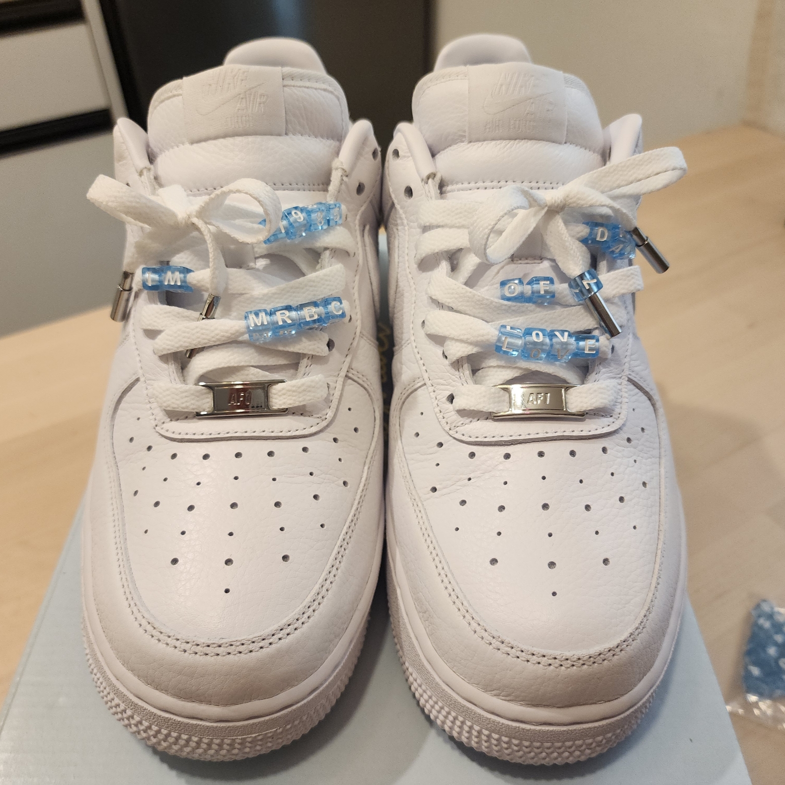 Nike x Drake Nocta Air Force 1 Low SP Certified Lover Boy White 착용 스타일 - 3