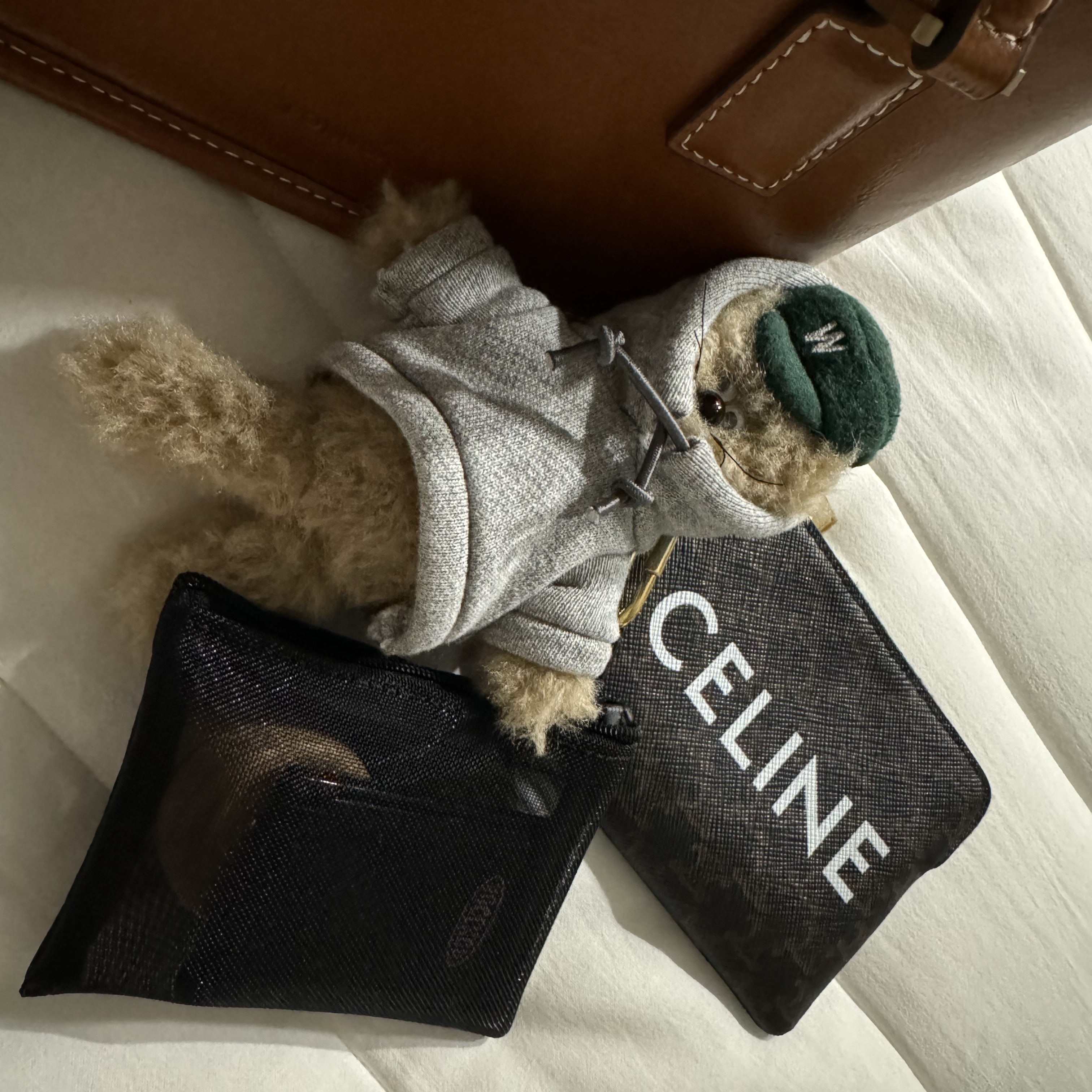 Monamhee x Choi Woo Shik Wooshikhee Keyring Brown 착용 스타일