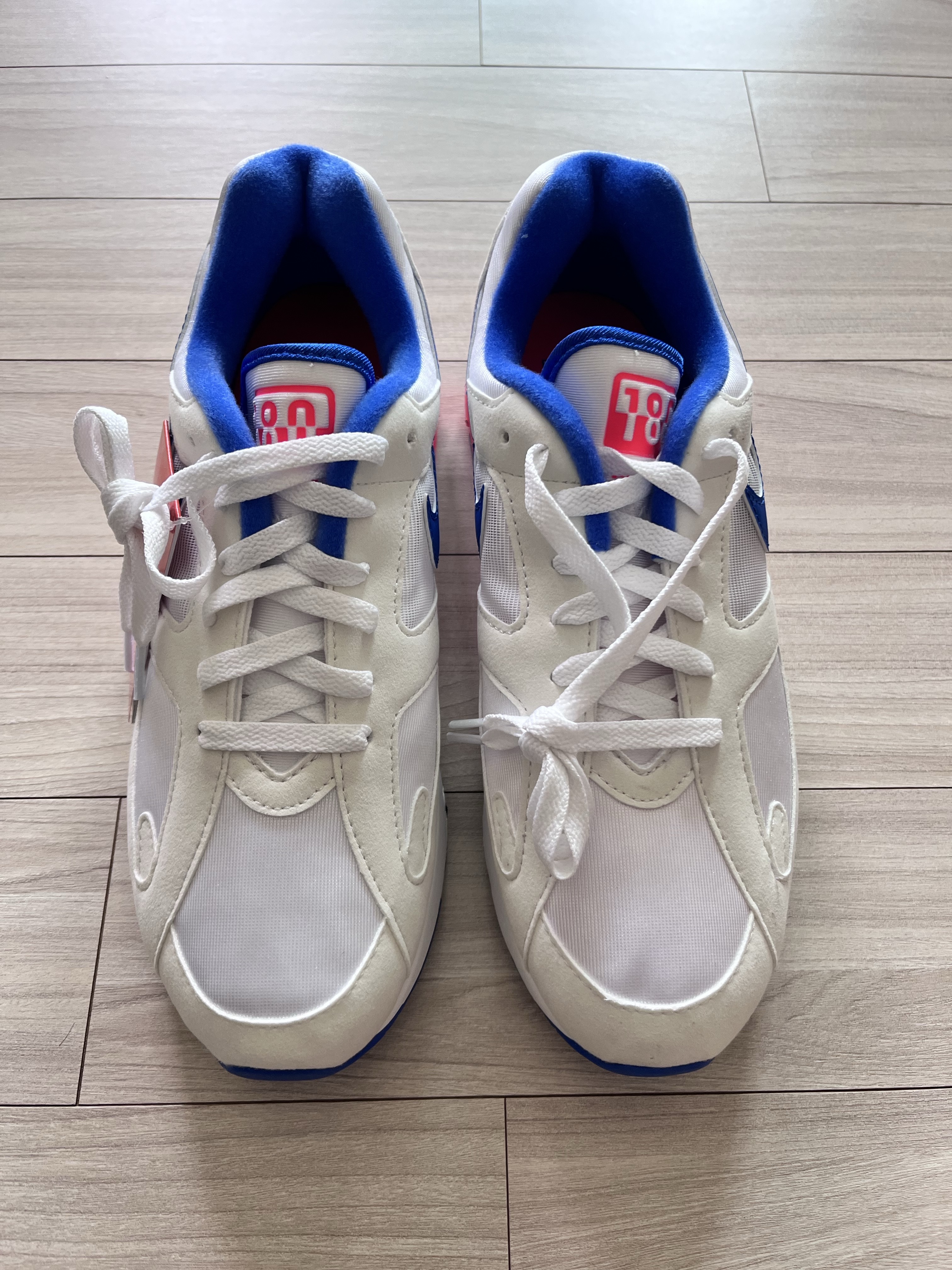 Nike Air 180 Ultramarine 착용 스타일 - 1