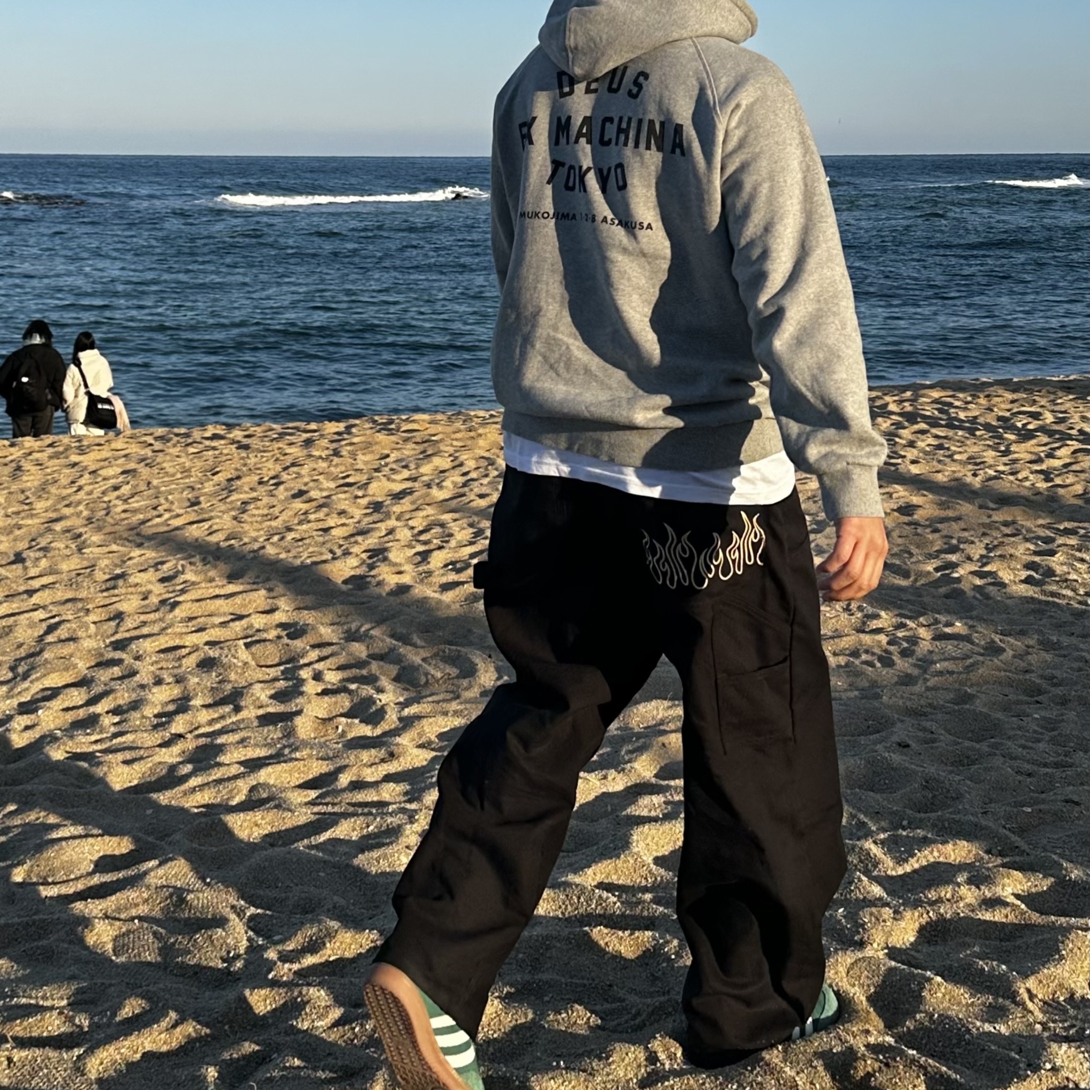 Deus Ex Machina Tokyo Asakusa Address Hoodie Grey Marle, Adidas Samba OG Collegiate Green 착용 스타일